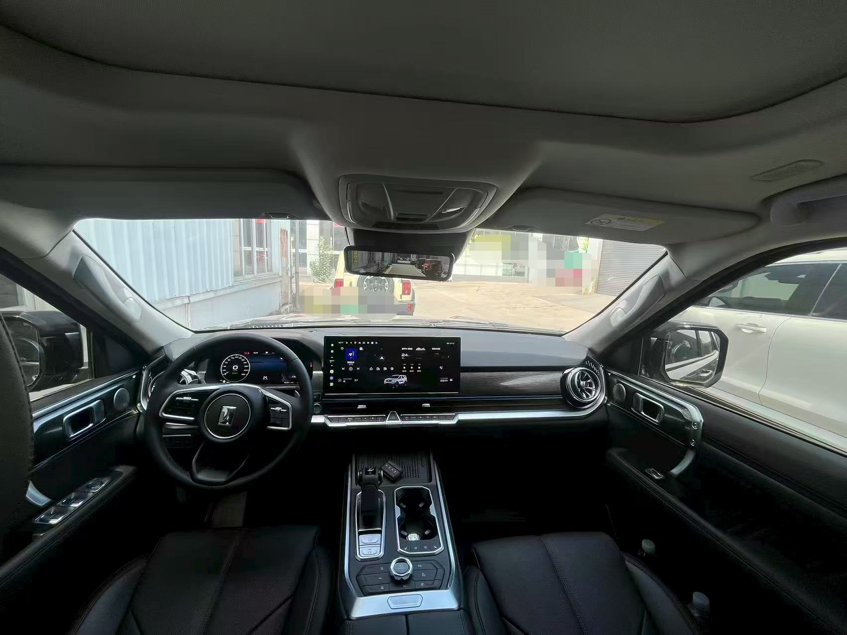 Tank 400 New Energy 2024 #3 Tank 400 New Energy 2024 car image #3