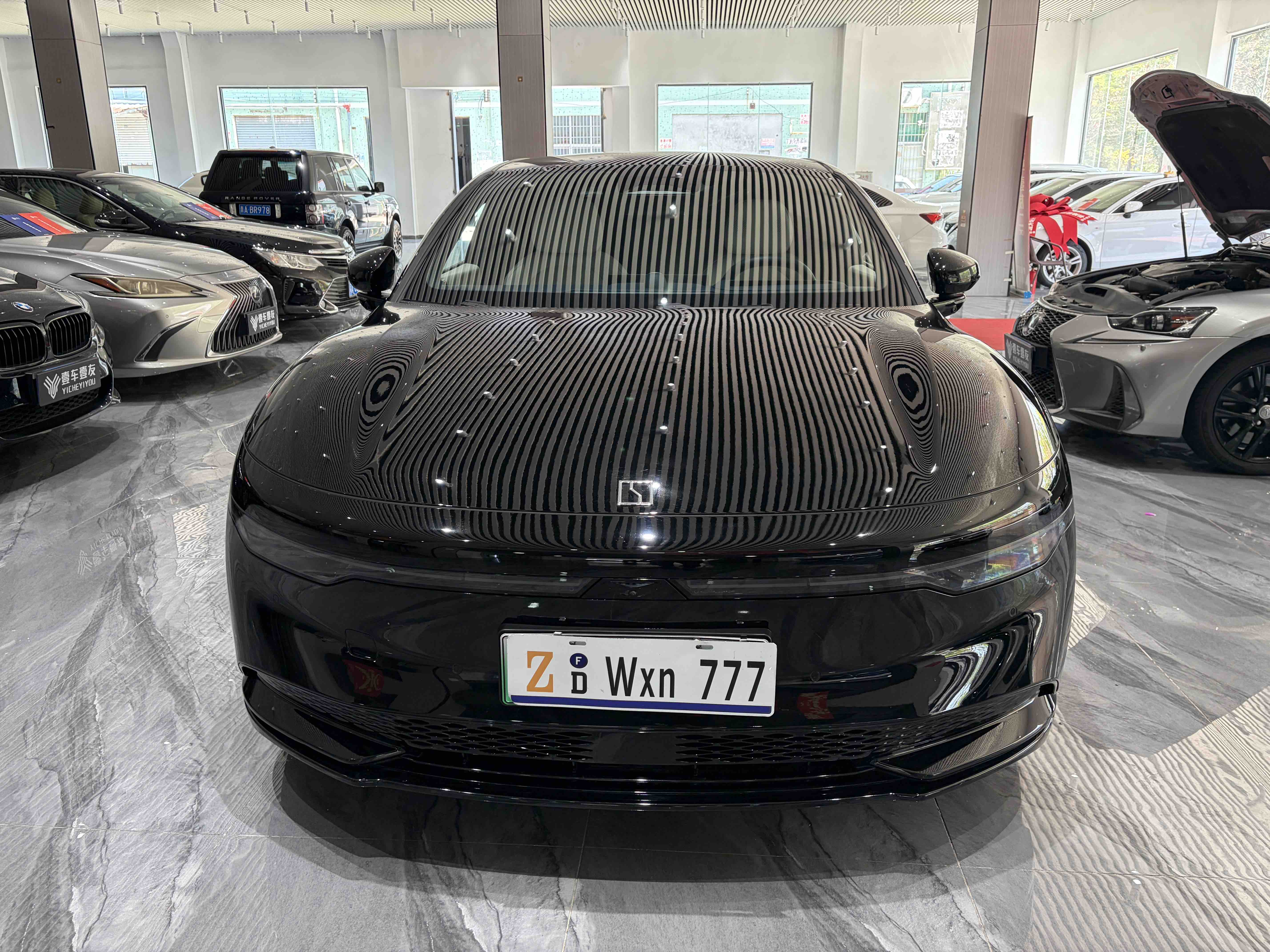 极氪 极氪007 2024 汽车图片 #3