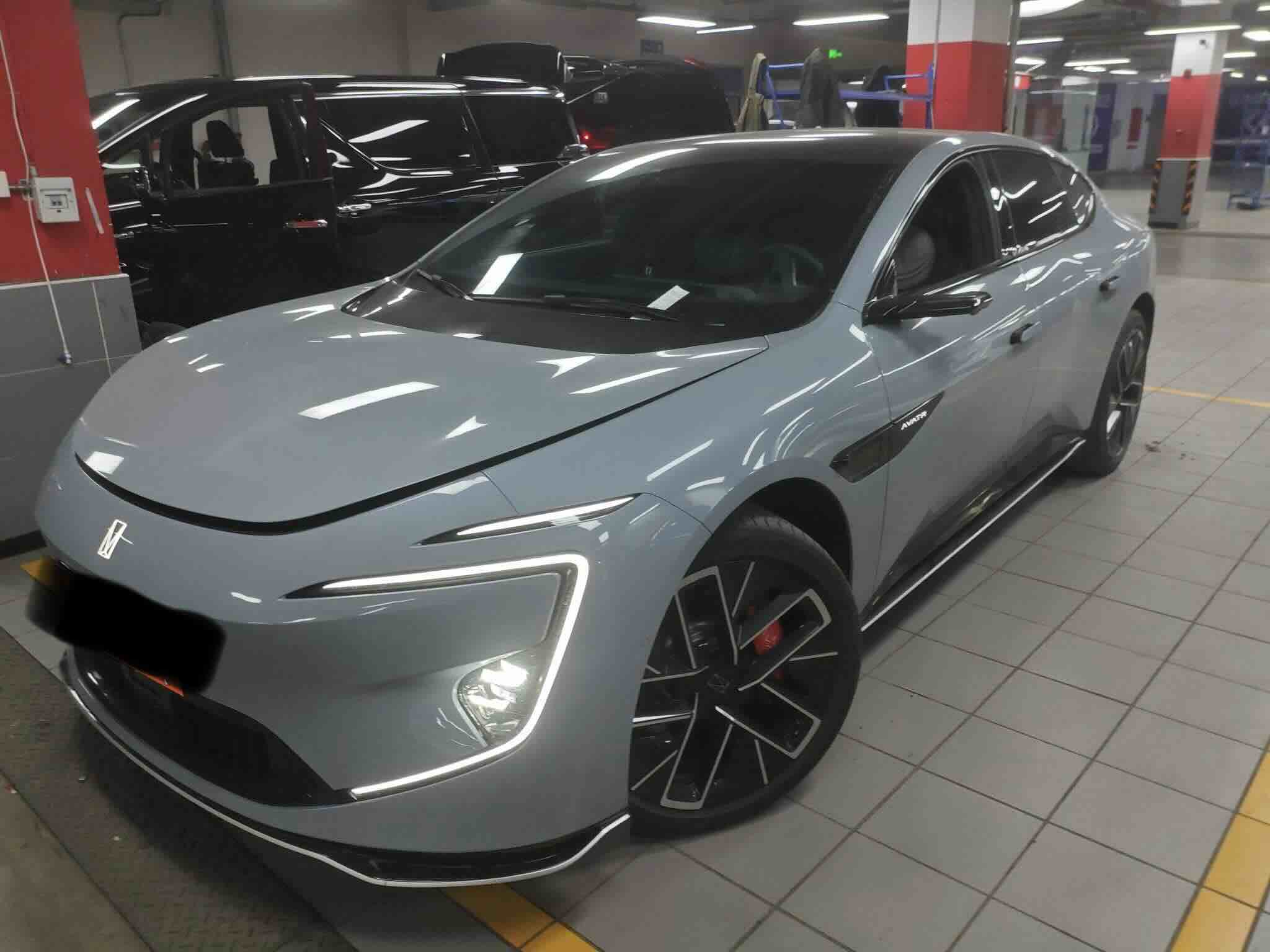 阿维塔 阿维塔12 2024 汽车图片 #3