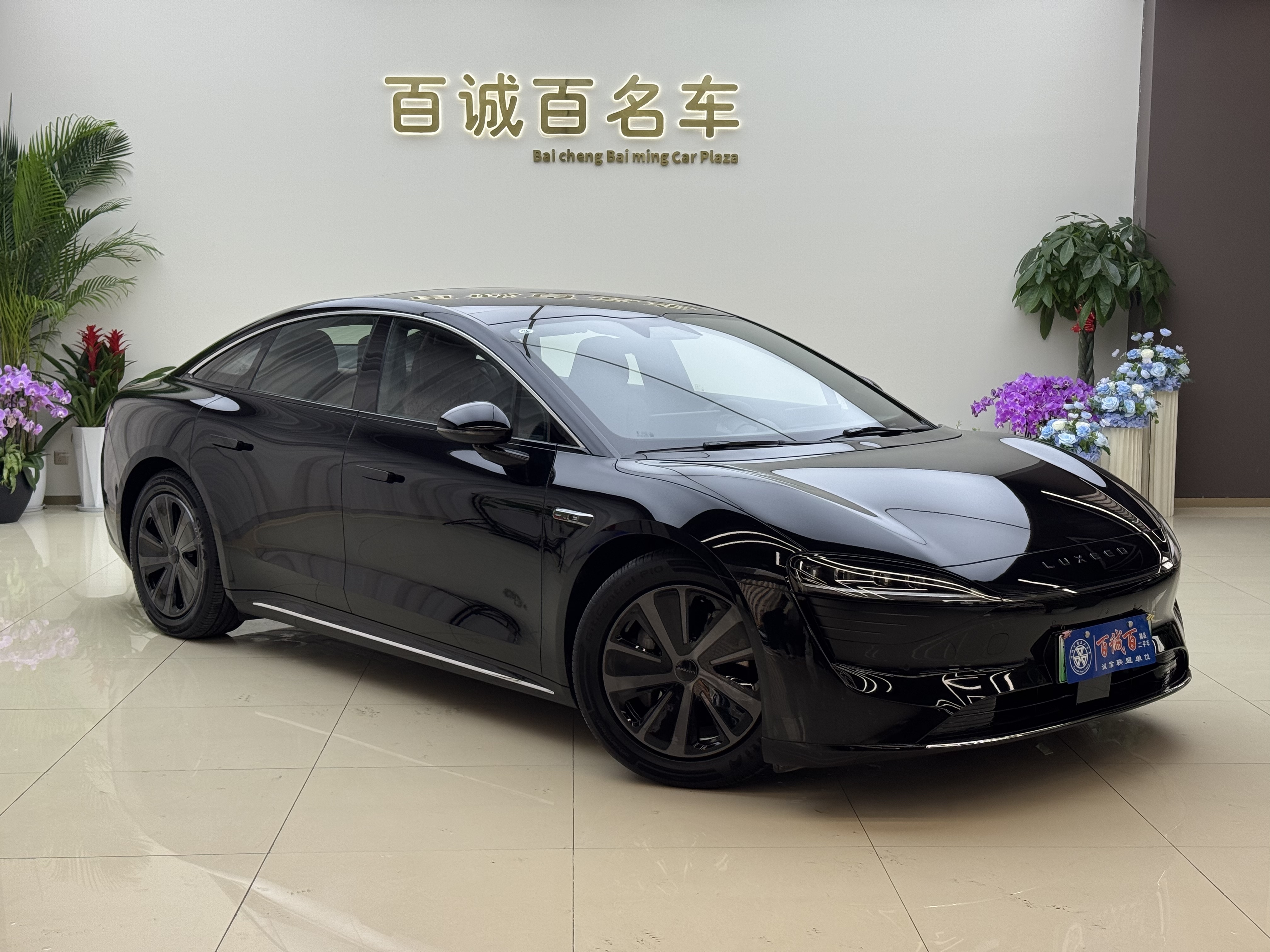 2024 car image #3