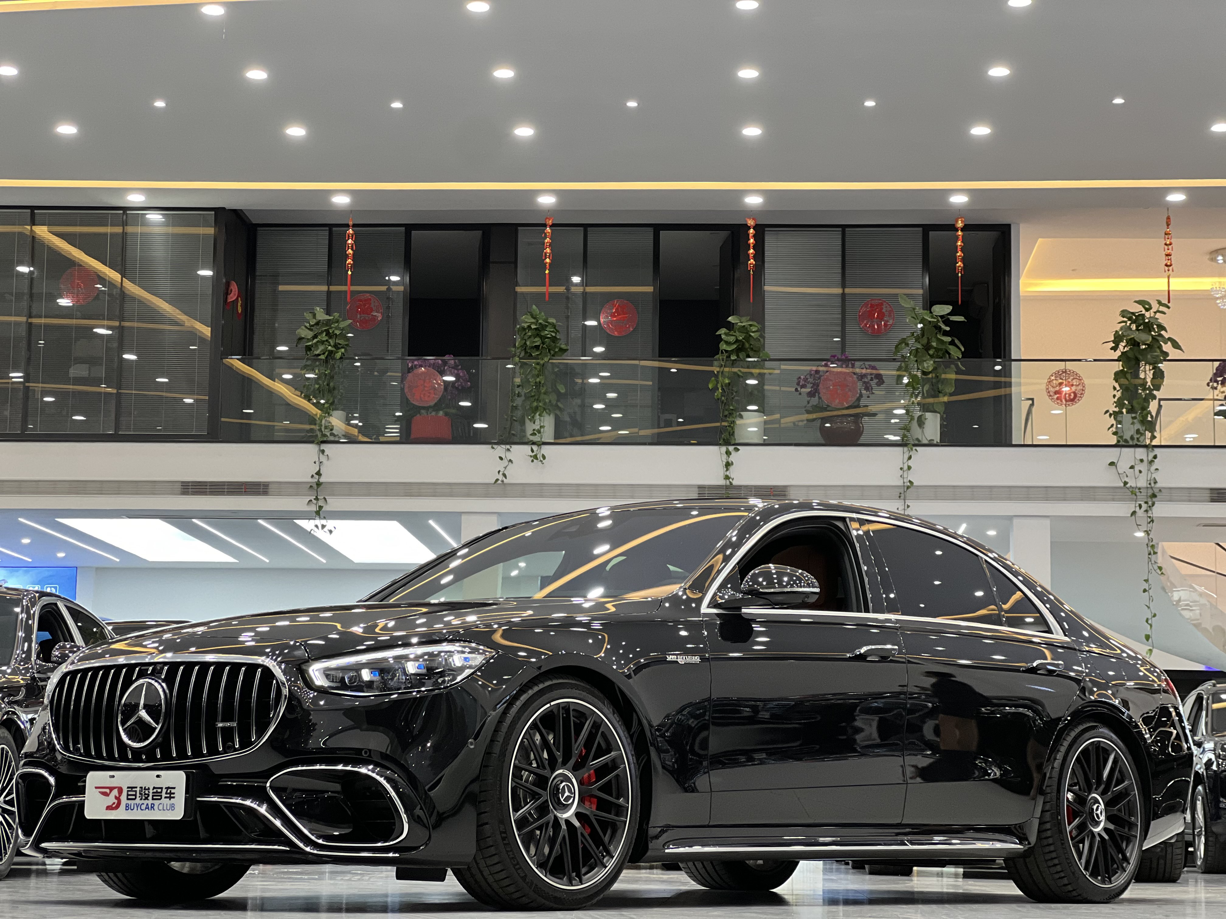 Mercedes-Benz S AMG New Energy 2025 صورة سيارة #3