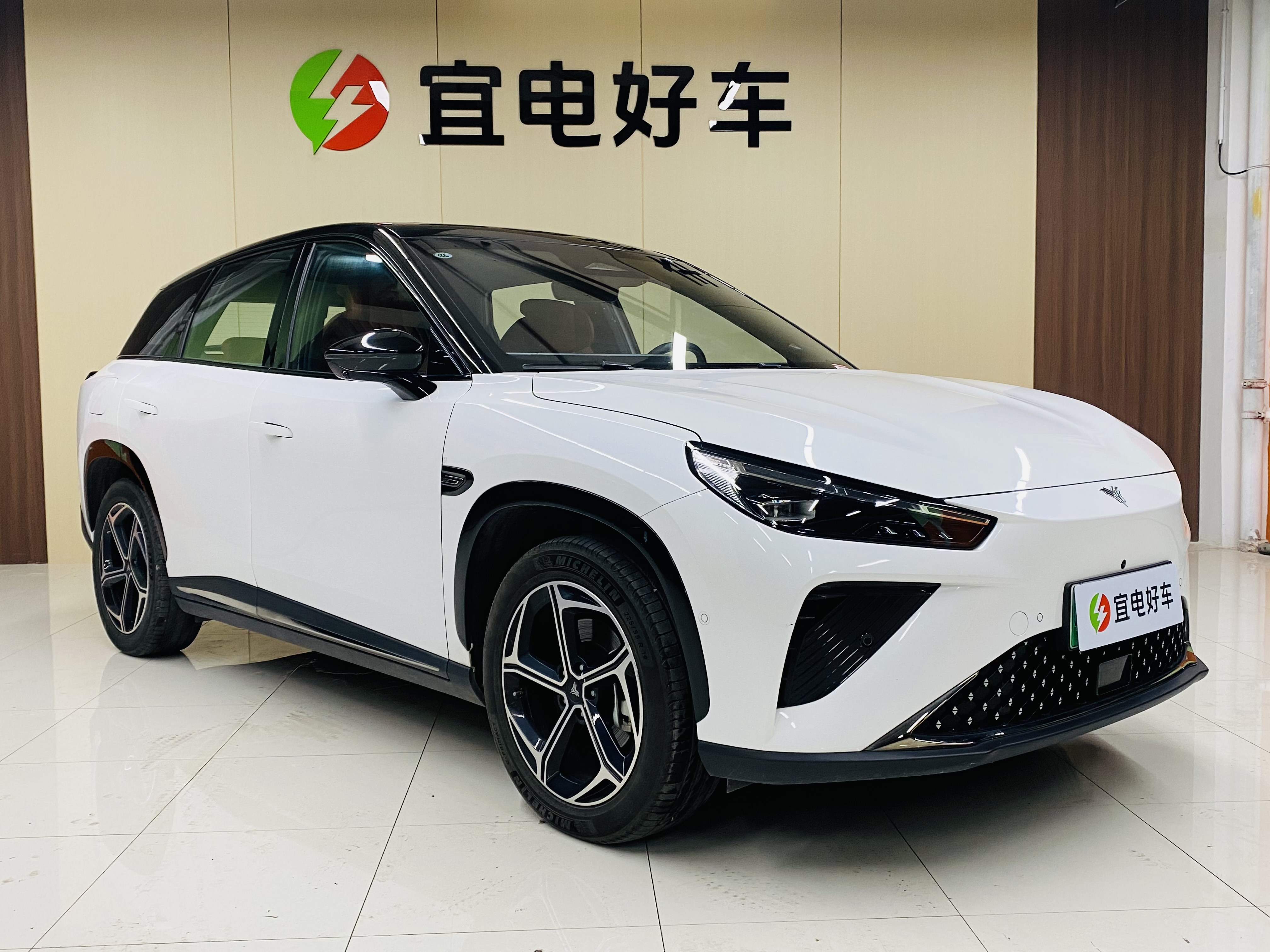 Neta L 2024 изображение автомобиля #3