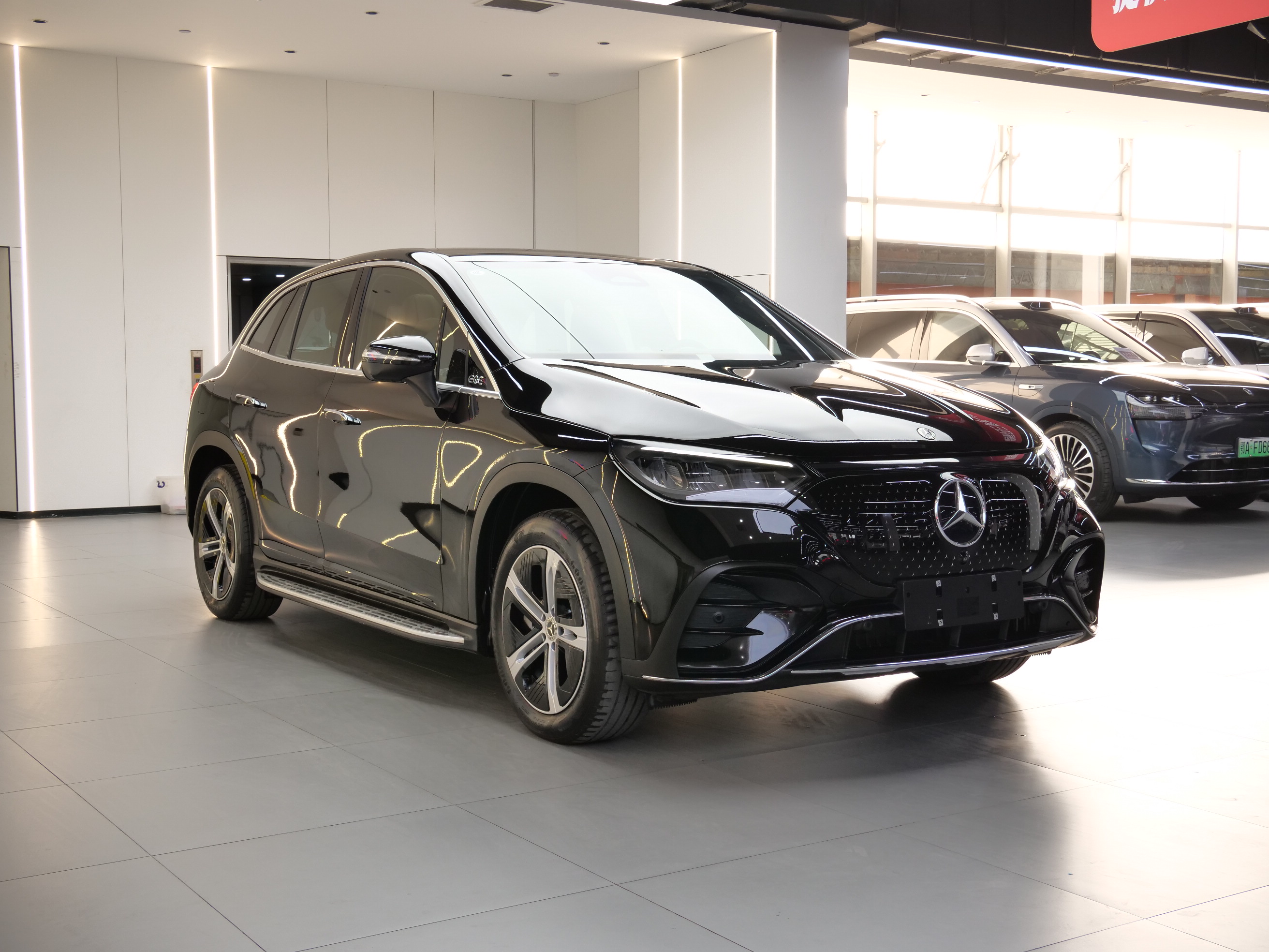 Mercedes-Benz EQE SUV 2025 #3 Mercedes-Benz EQE SUV 2025 car image #3