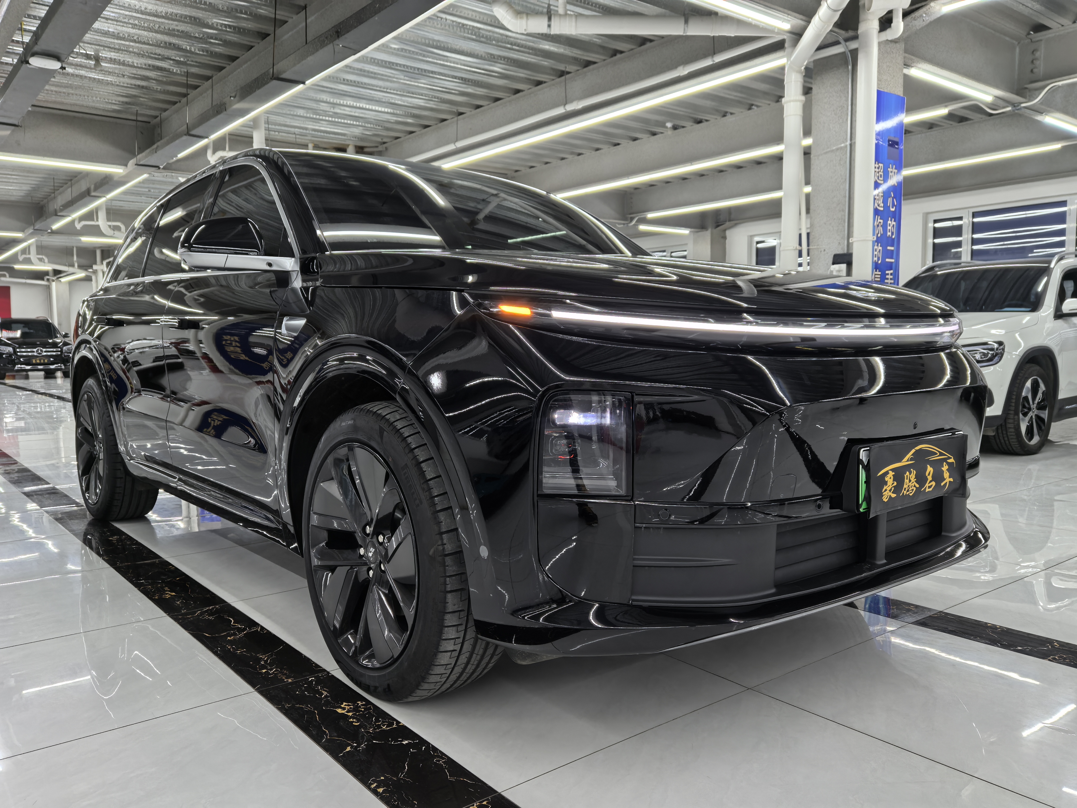 Li L6 2024 image de voiture #3