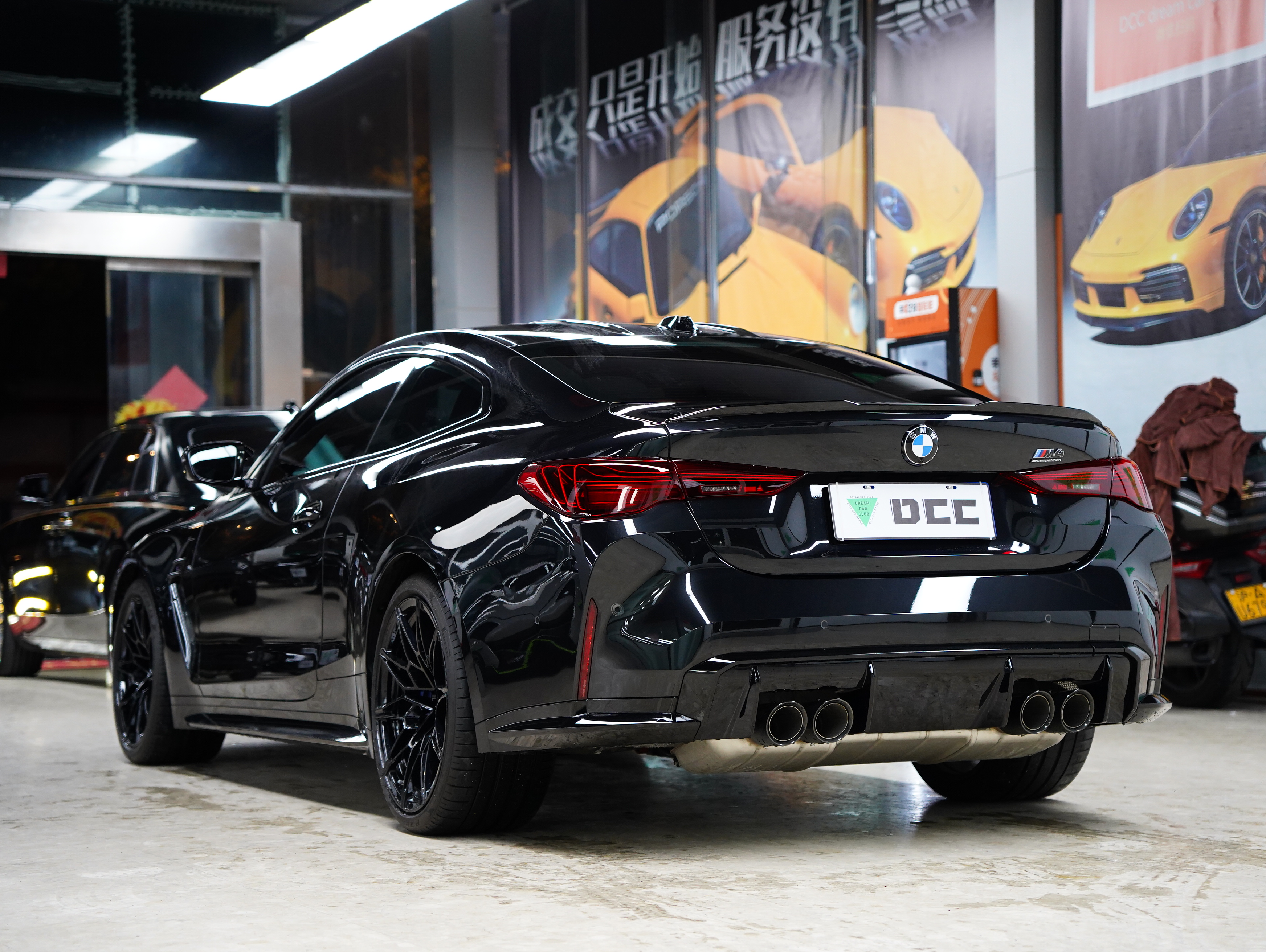 BMW M4 2025 imagen de coche #3