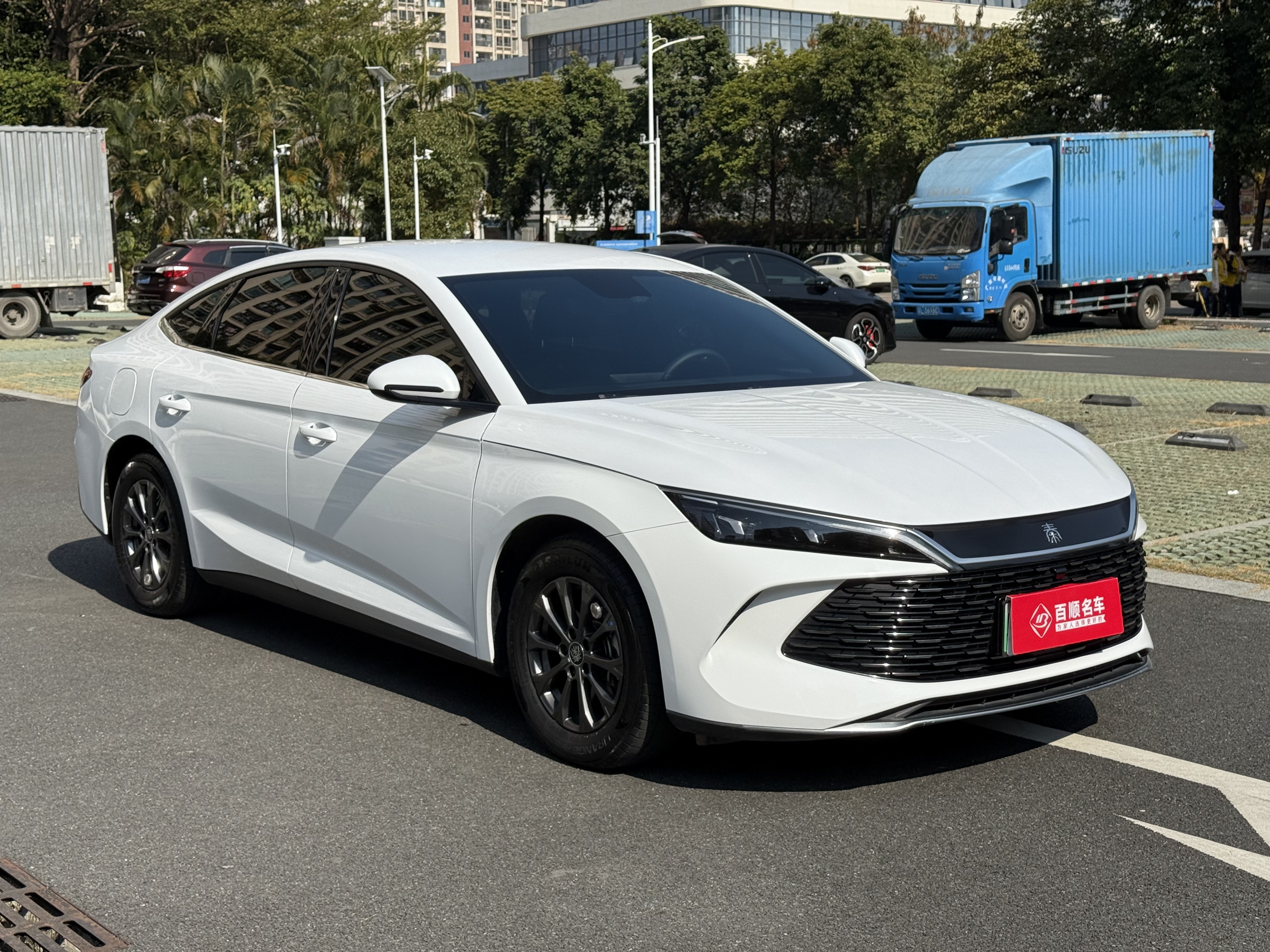 BYD Qin L 2024 #3 BYD Qin L 2024 car image #3