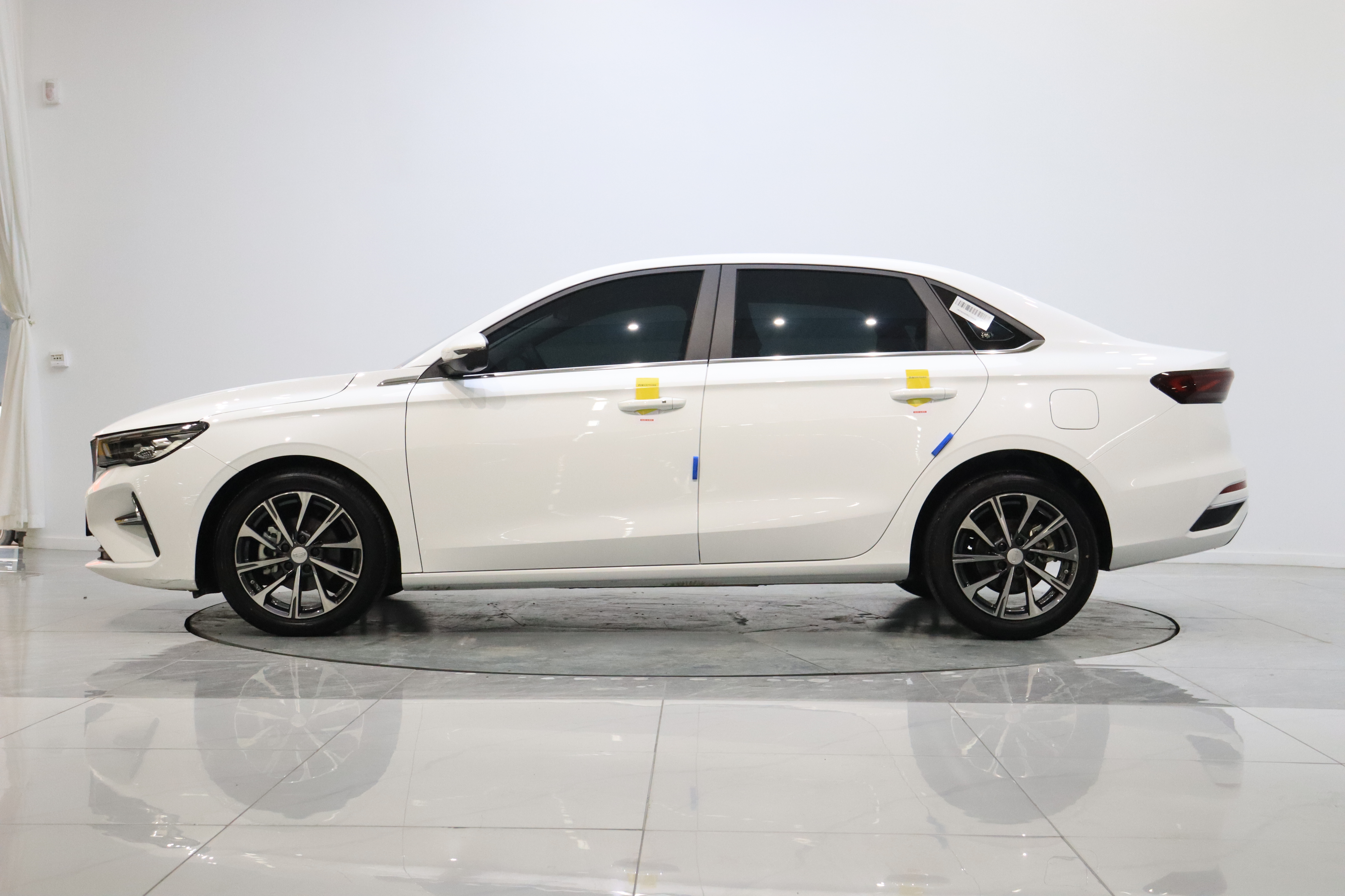 GEELY Emgrand 2025 #3 GEELY Emgrand 2025 car image #3