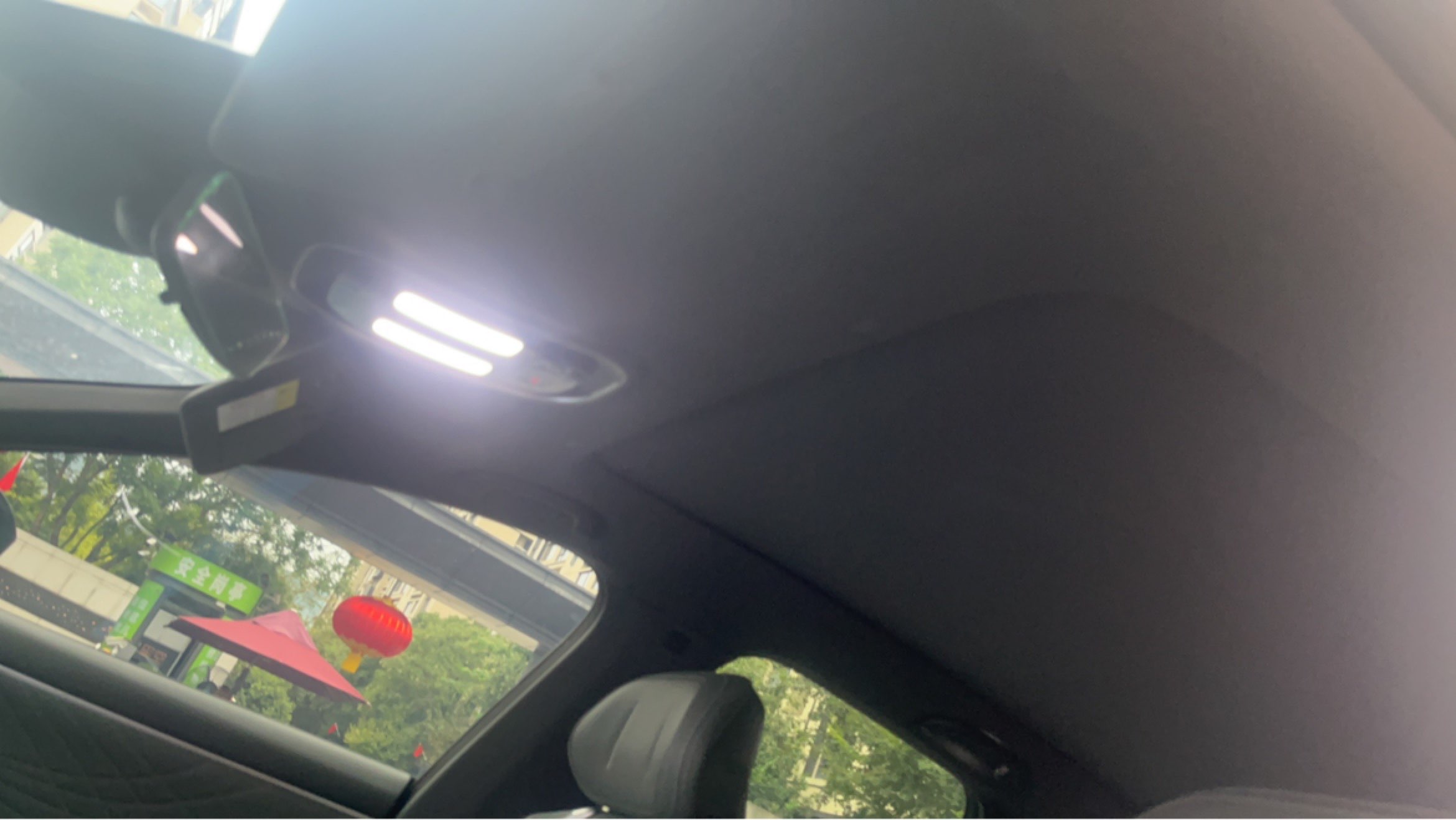 Deepal S07 2024 image de voiture #3