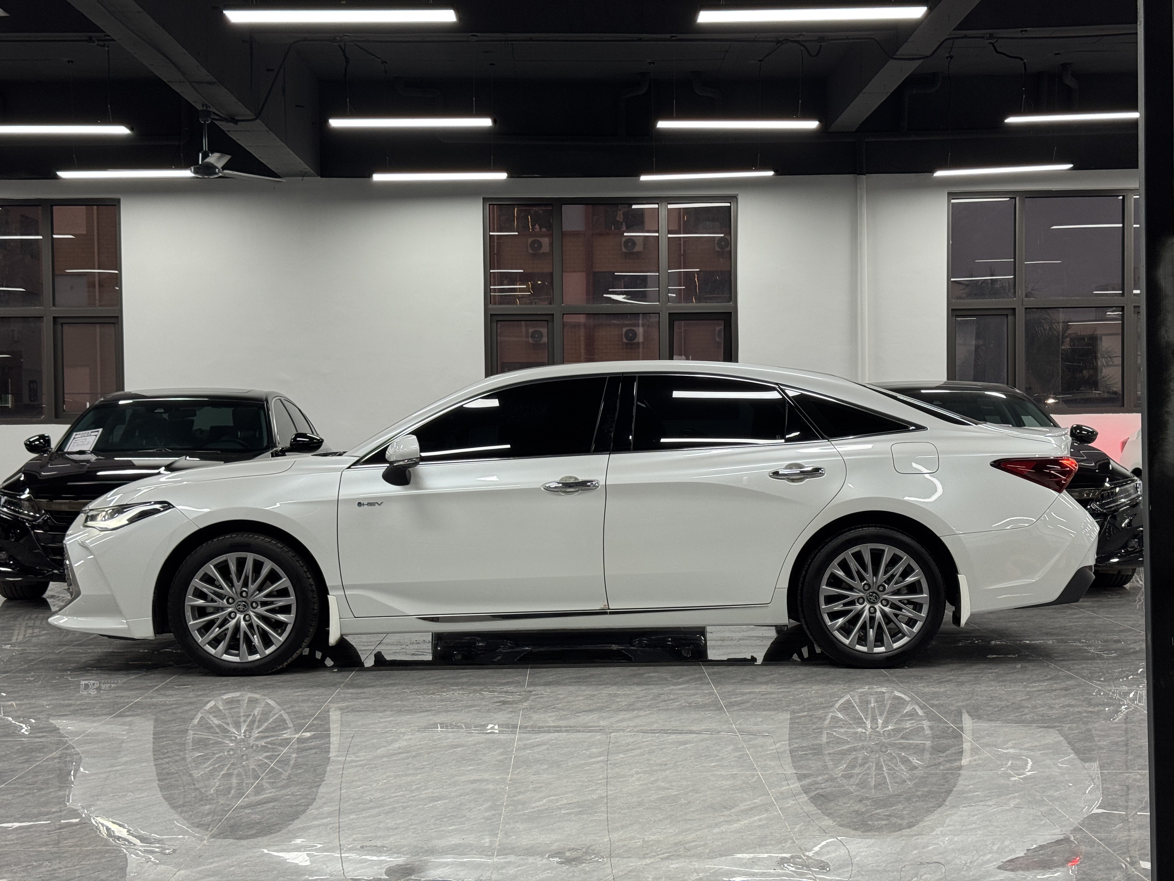 Toyota Avalon 2024 immagine di auto #3