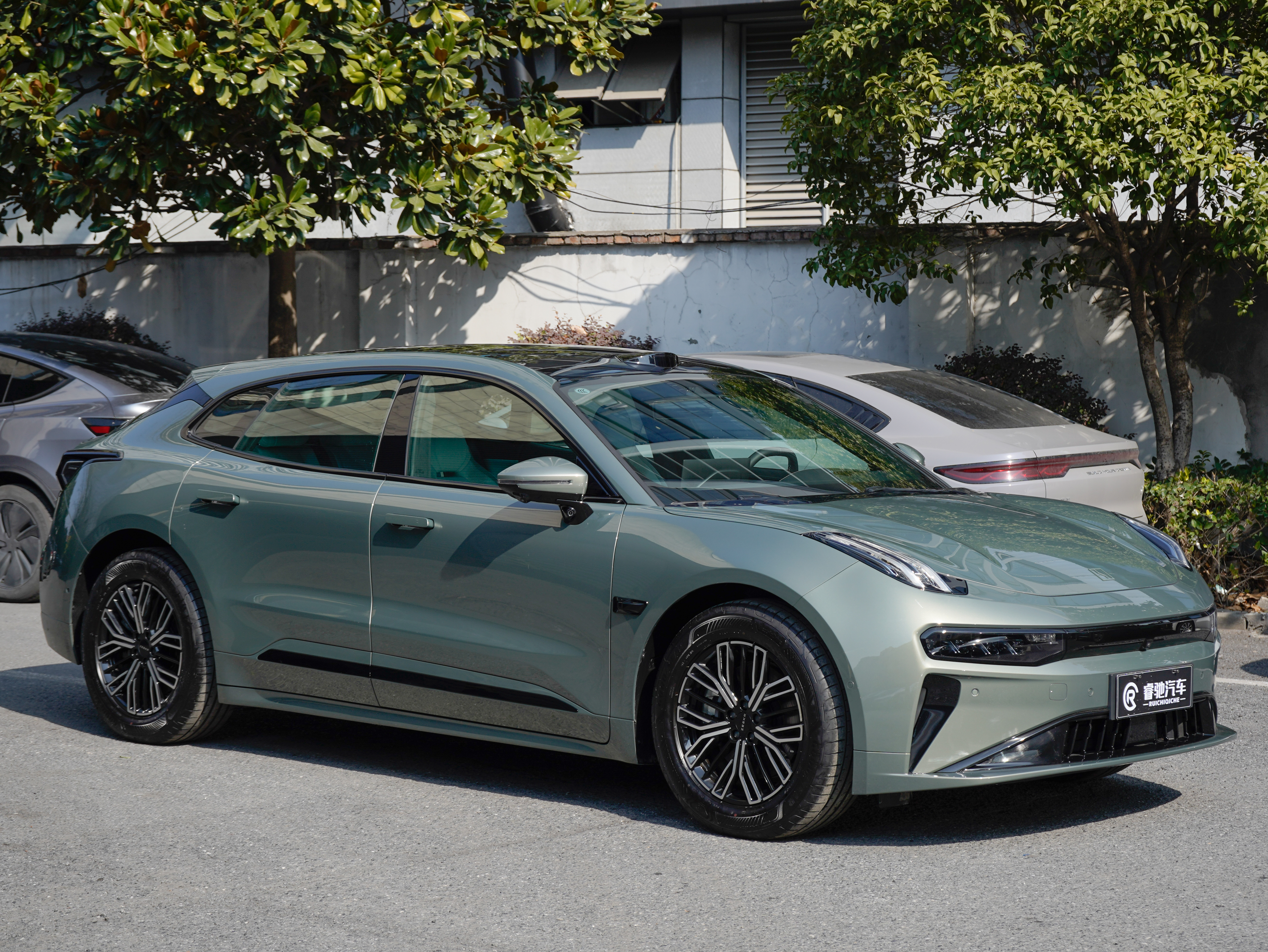 极氪 极氪001 2024 汽车图片 #3