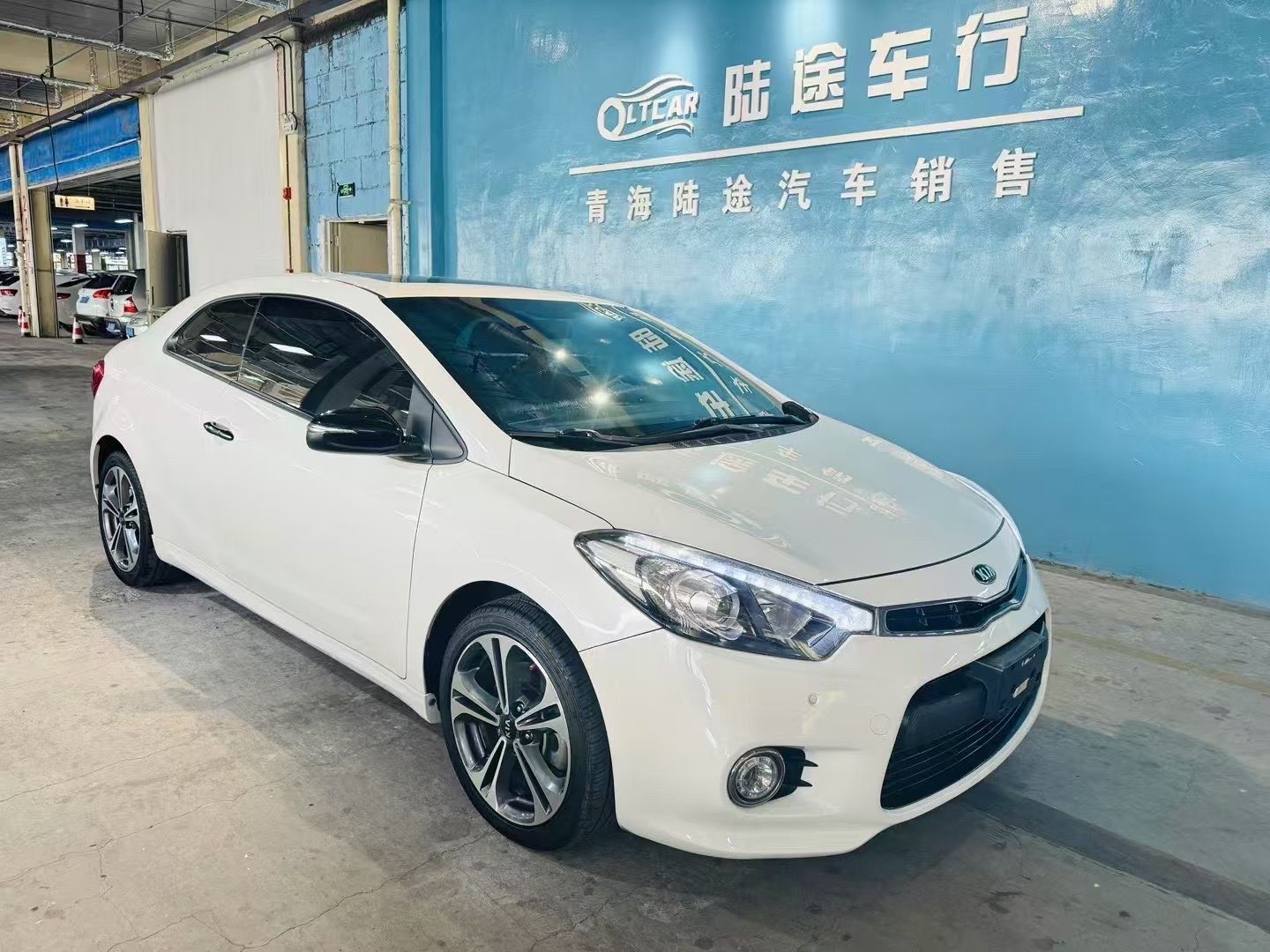 起亚 速迈 2016 汽车图片 #3