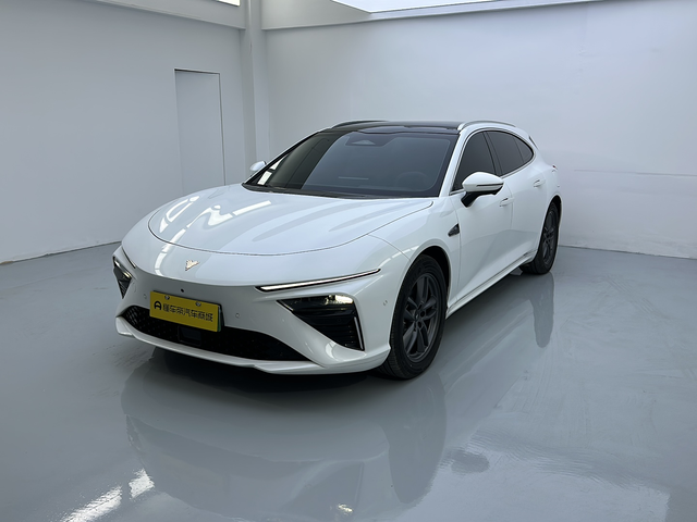 哪吒汽车 哪吒S猎装 2025 汽车图片 #3