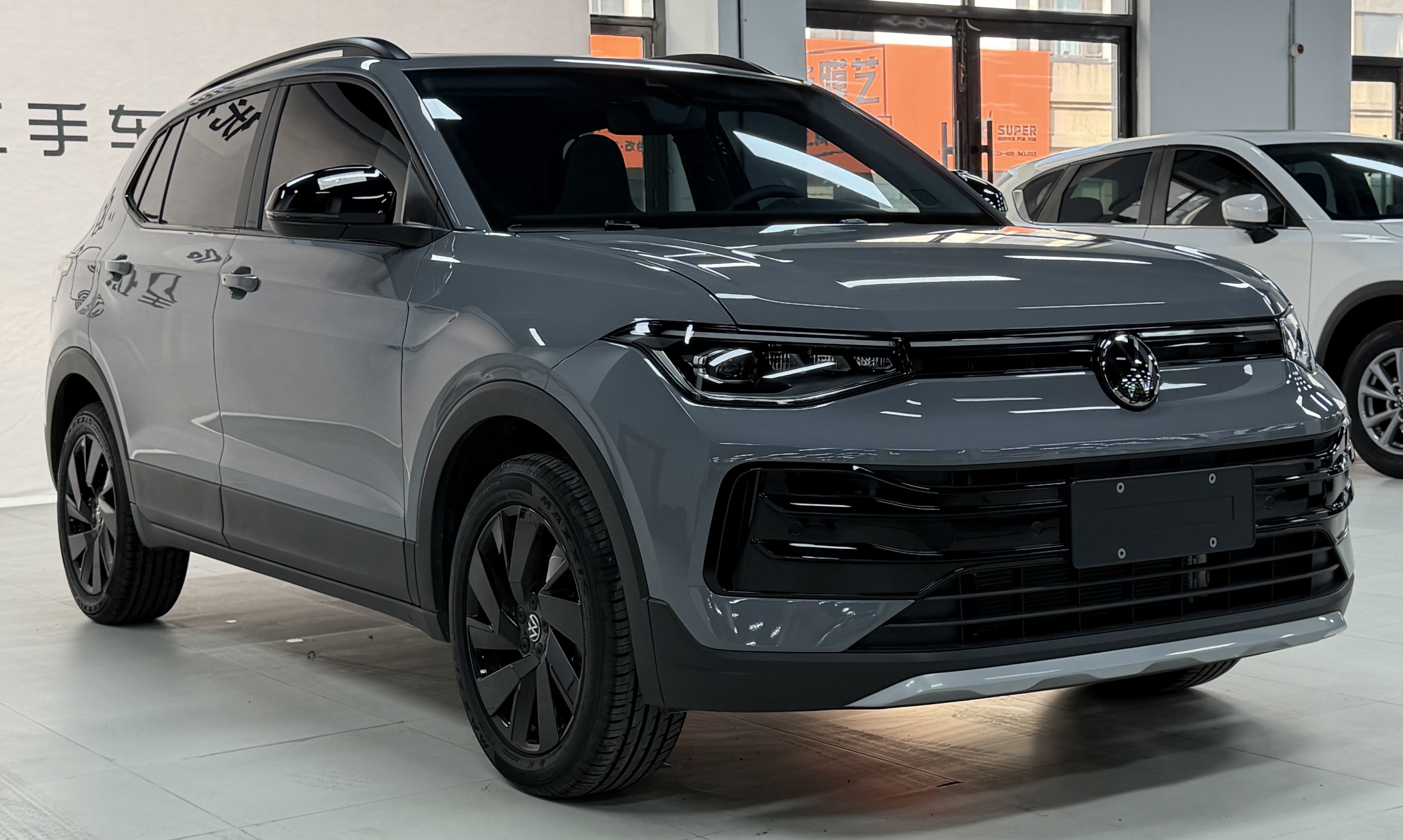 Volkswagen Tharu 2025 car image #3