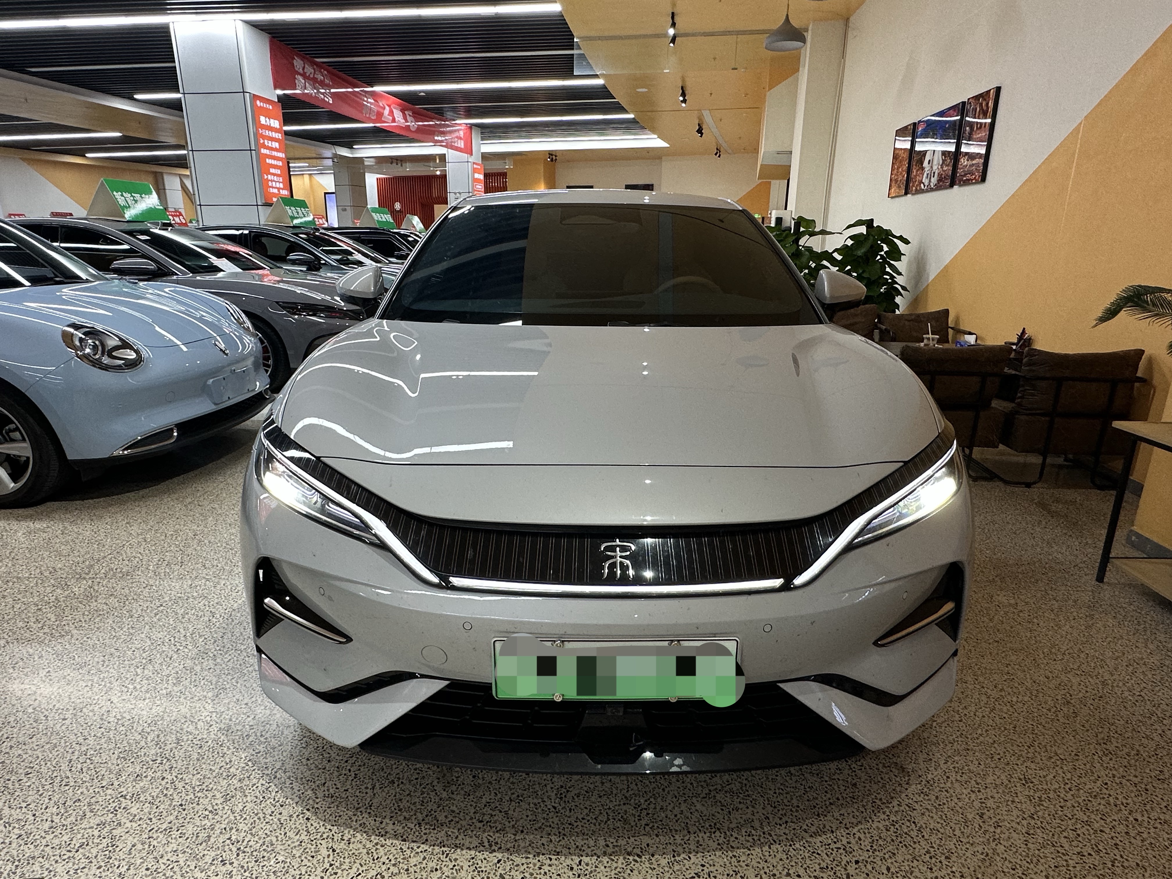 BYD SongL EV 2025 #3 BYD SongL EV 2025 car image #3