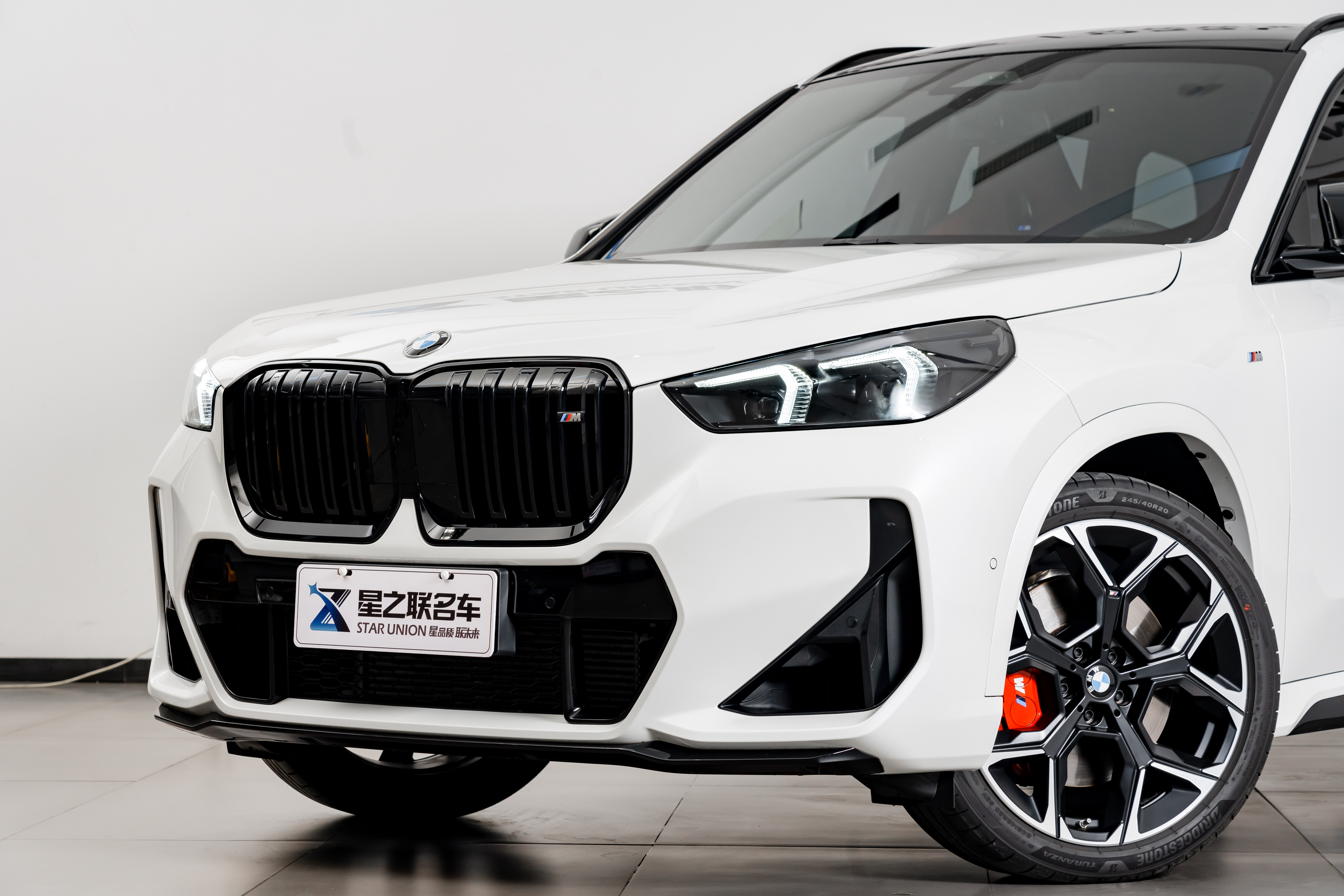 BMW X1 M35Li 2025 #3 BMW X1 M35Li 2025 car image #3