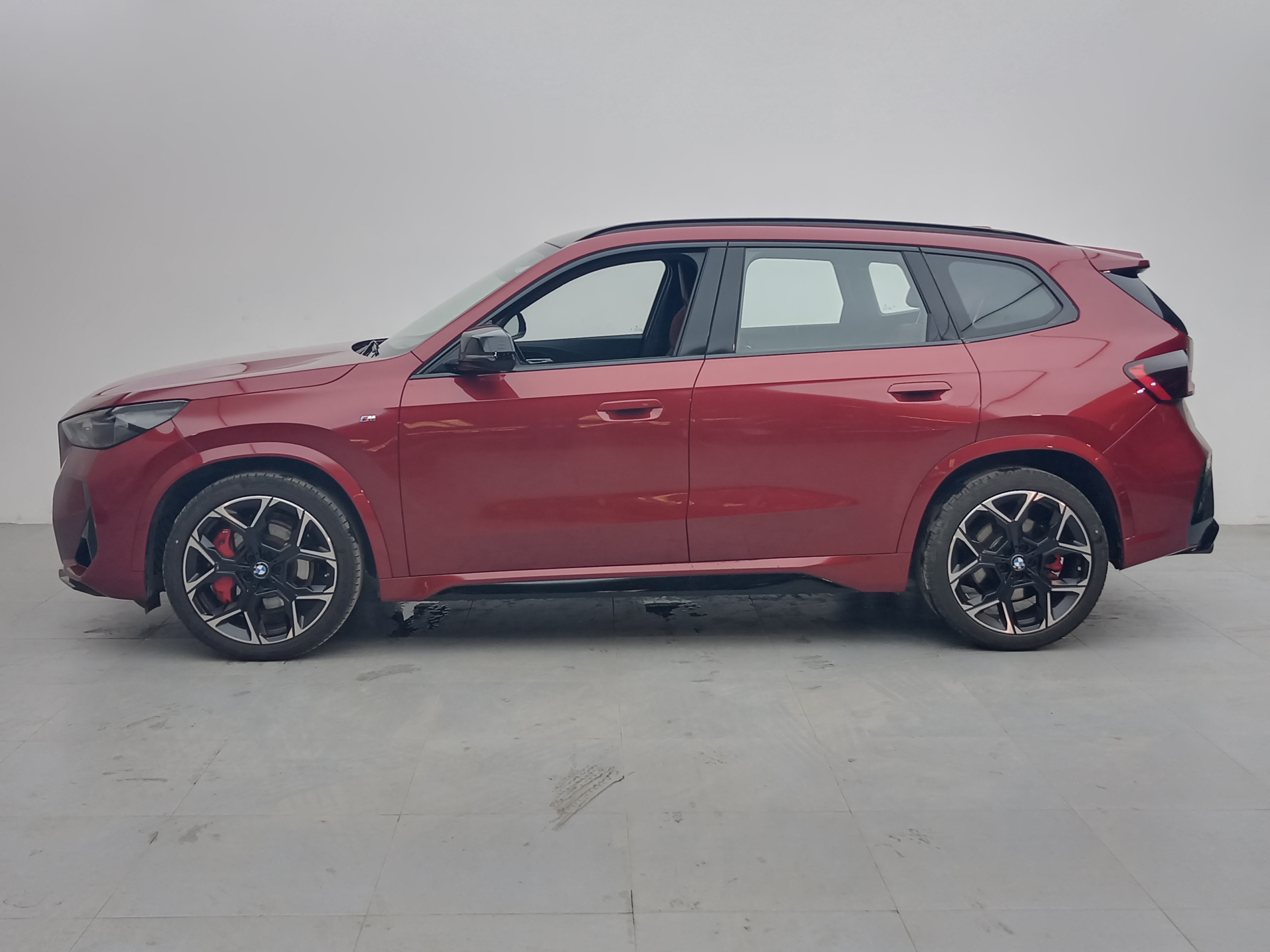 BMW X1 M35Li 2025 #3 BMW X1 M35Li 2025 car image #3