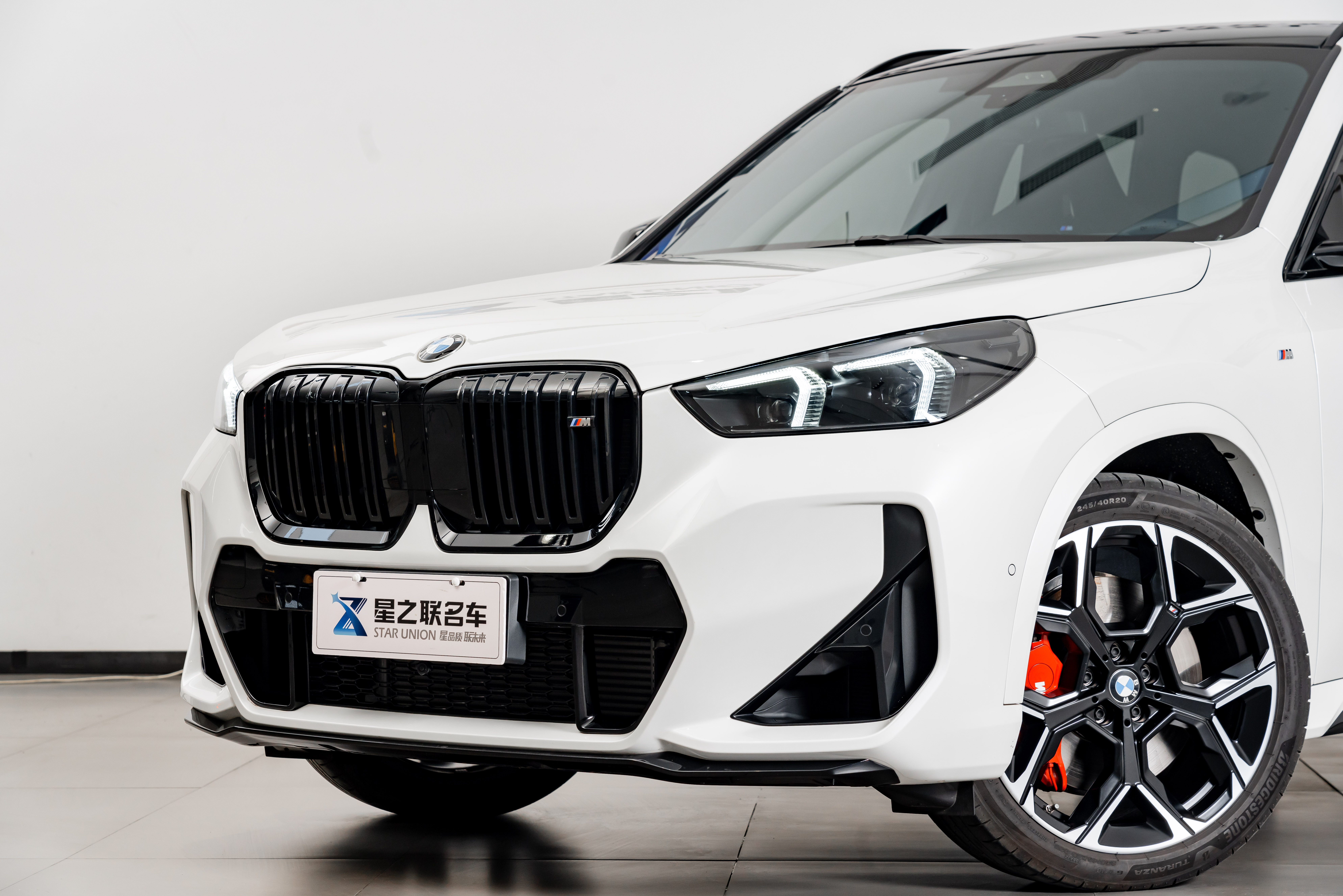 BMW X1 M35Li 2025 car image #3