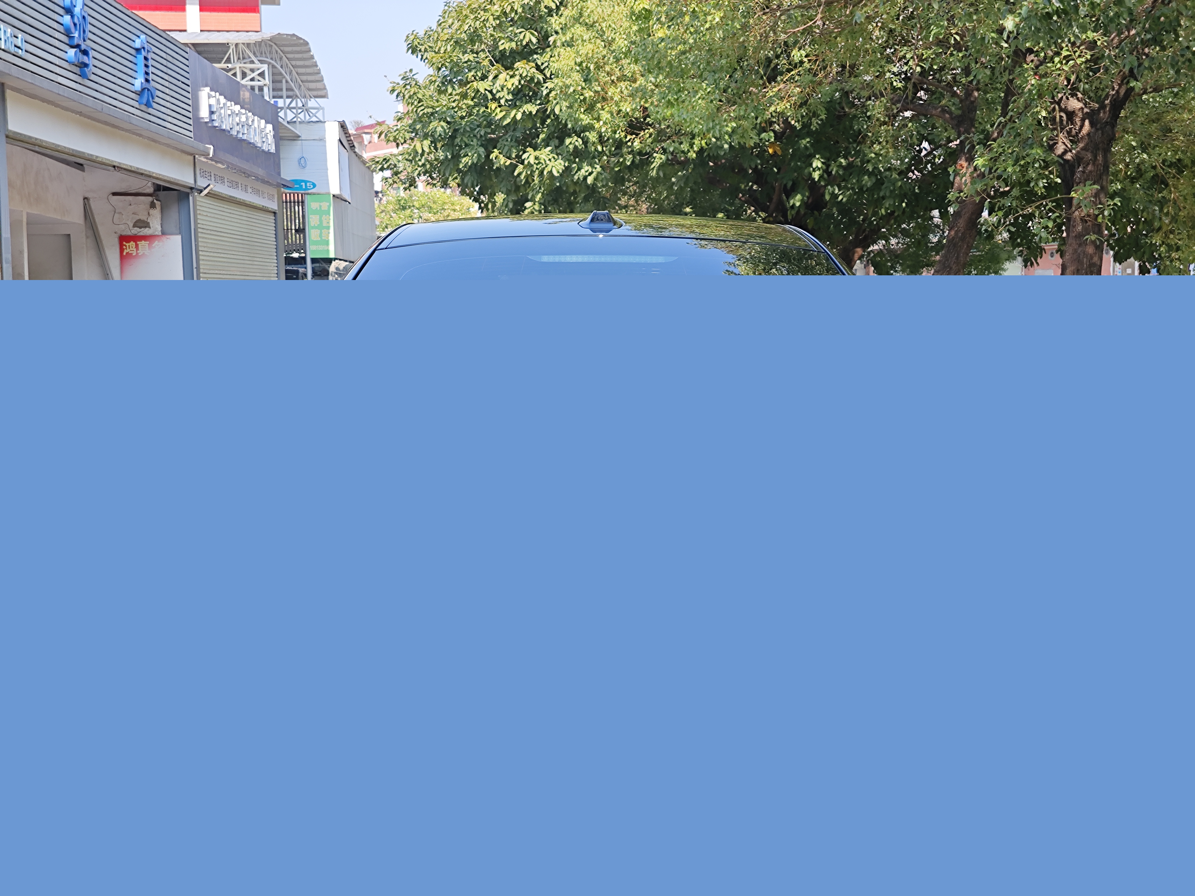 BMW i4 M50 2024 #3 BMW i4 M50 2024 car image #3