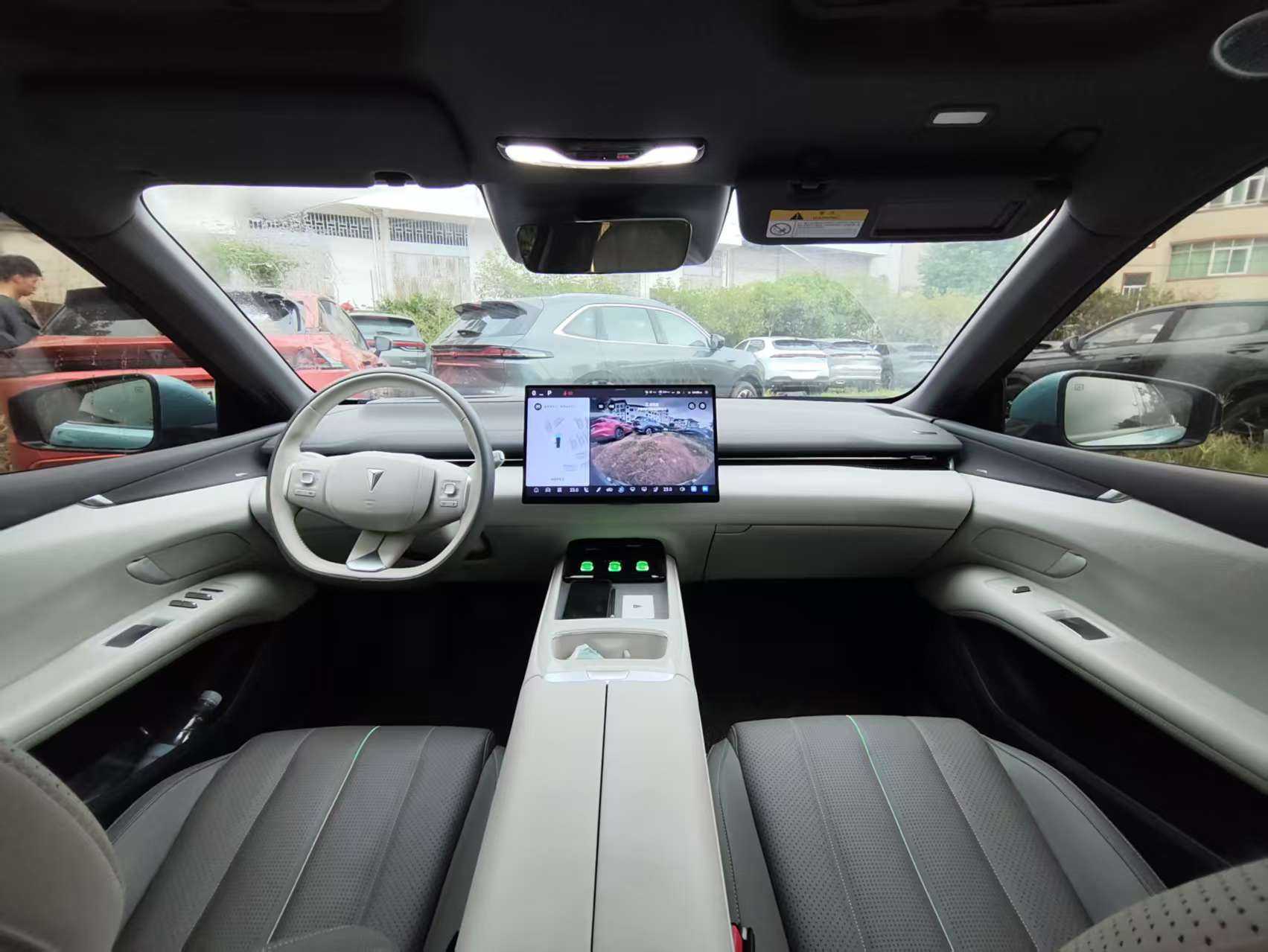 Deepal L07 2024 #3 Deepal L07 2024 car image #3