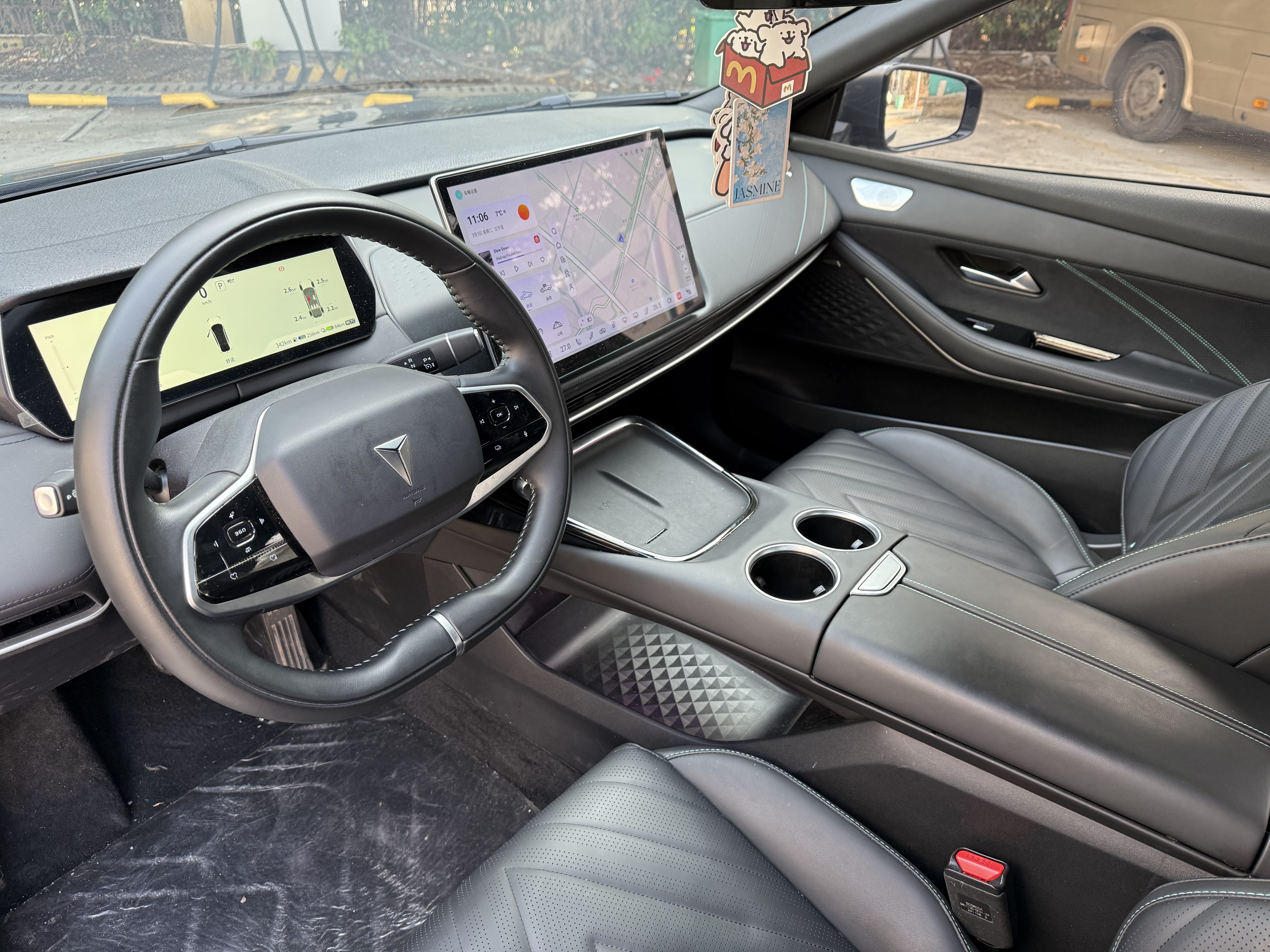 Deepal SL03 2025 car image #3