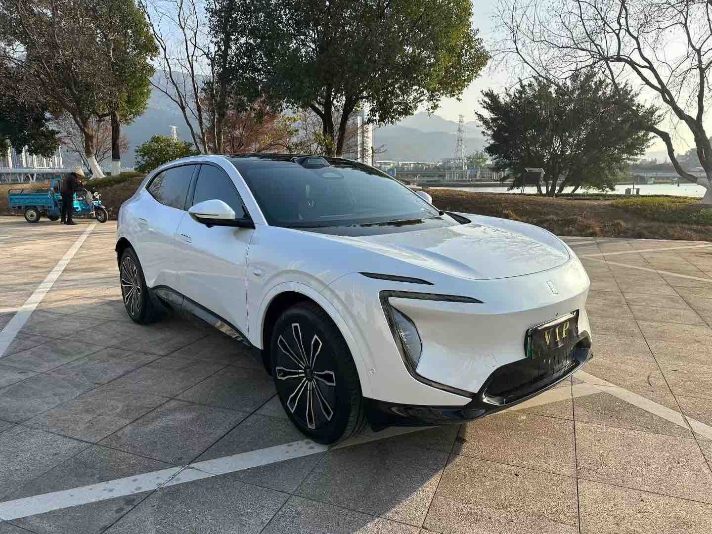 Avatr 07 2025 car image #3