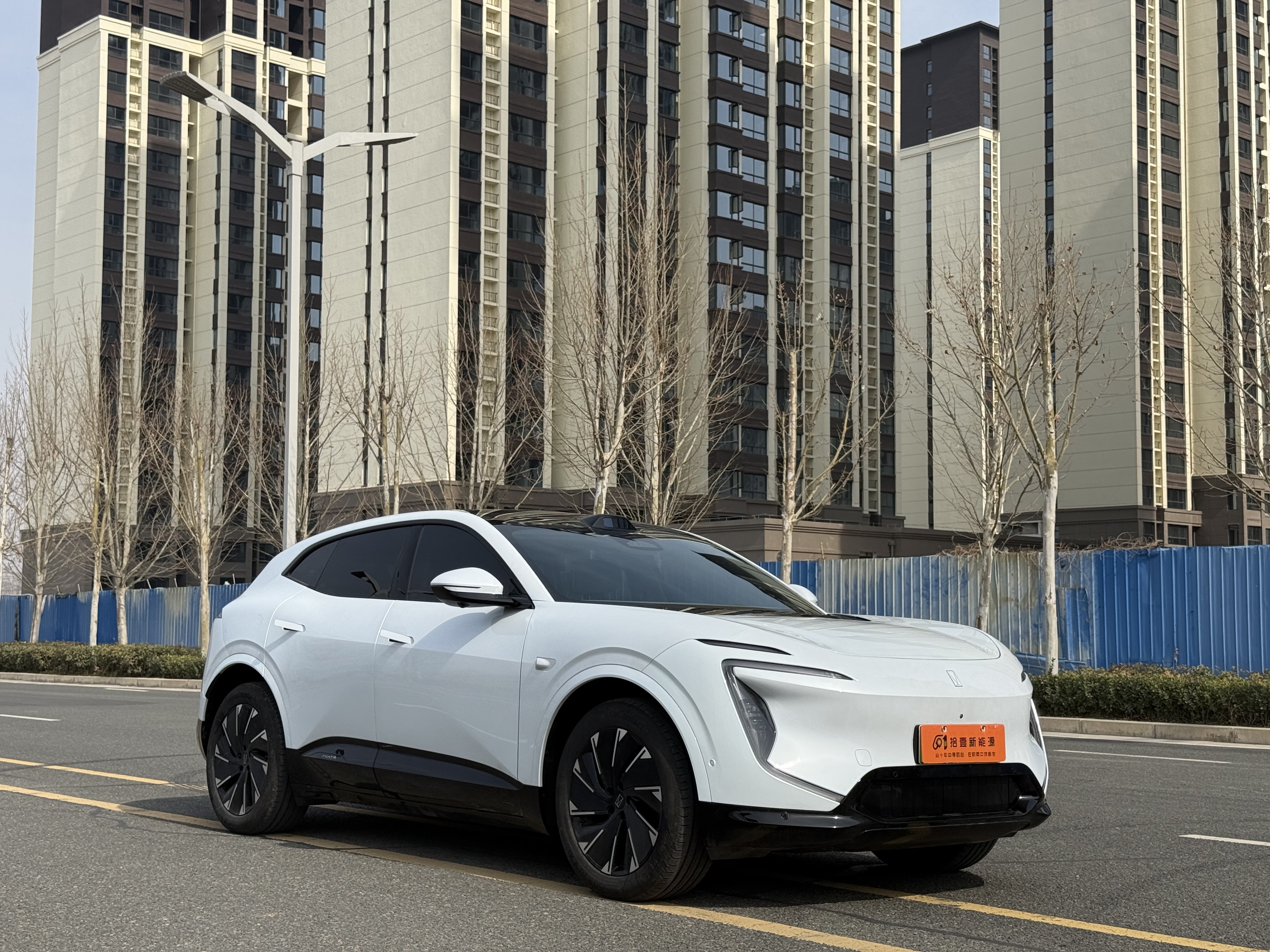 Avatr 07 2025 car image #3