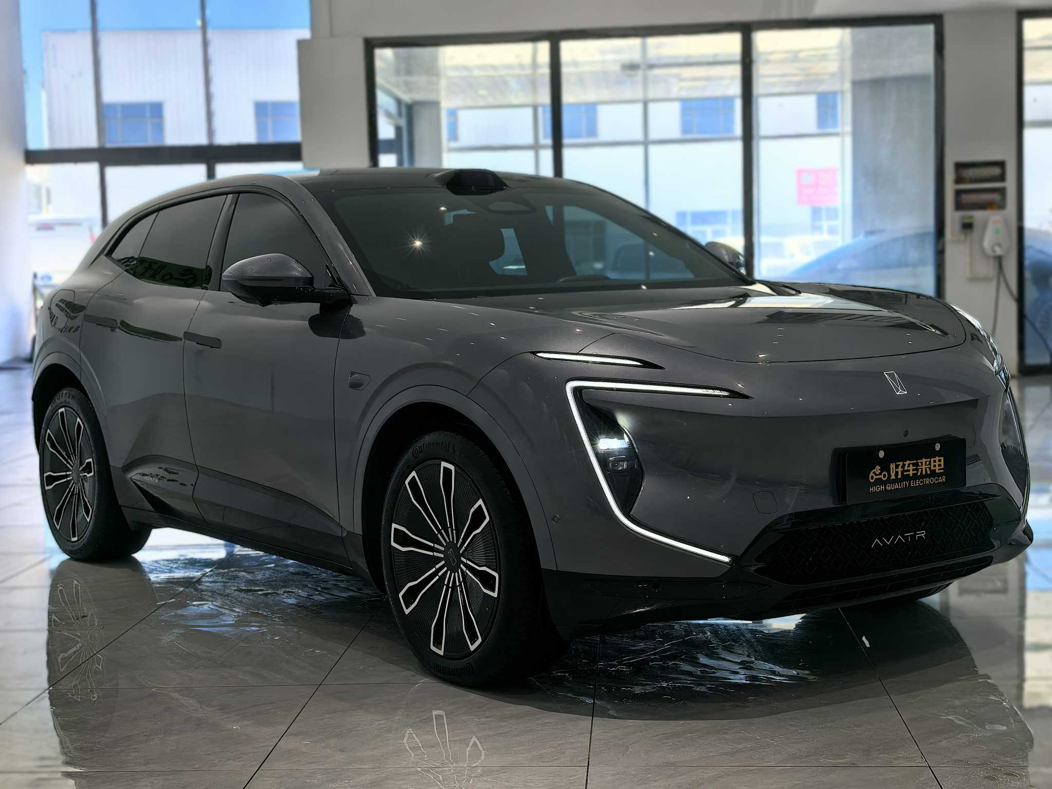 Avatr 07 2024 car image #3