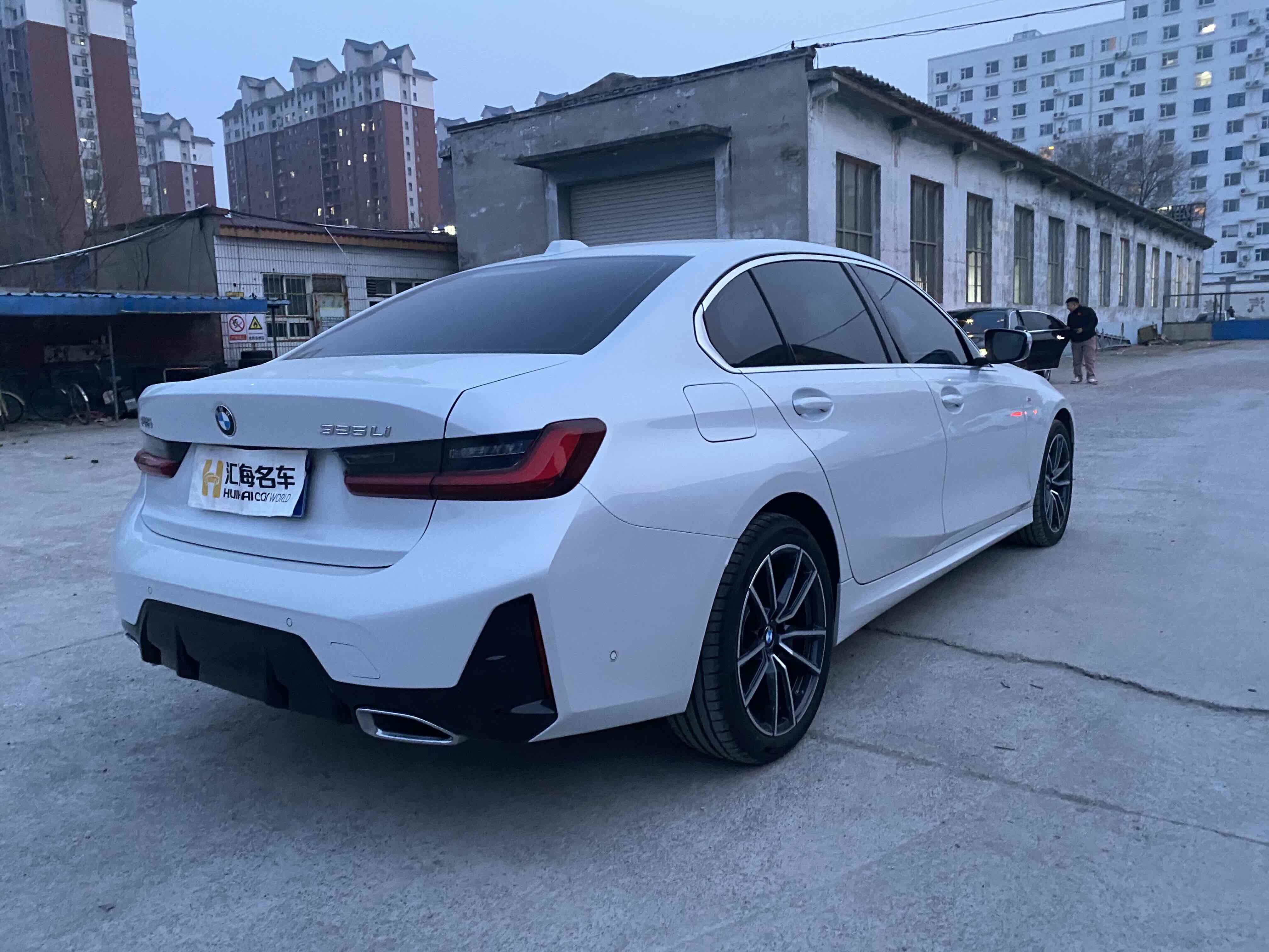 BMW 3 Series 2025 car image #3