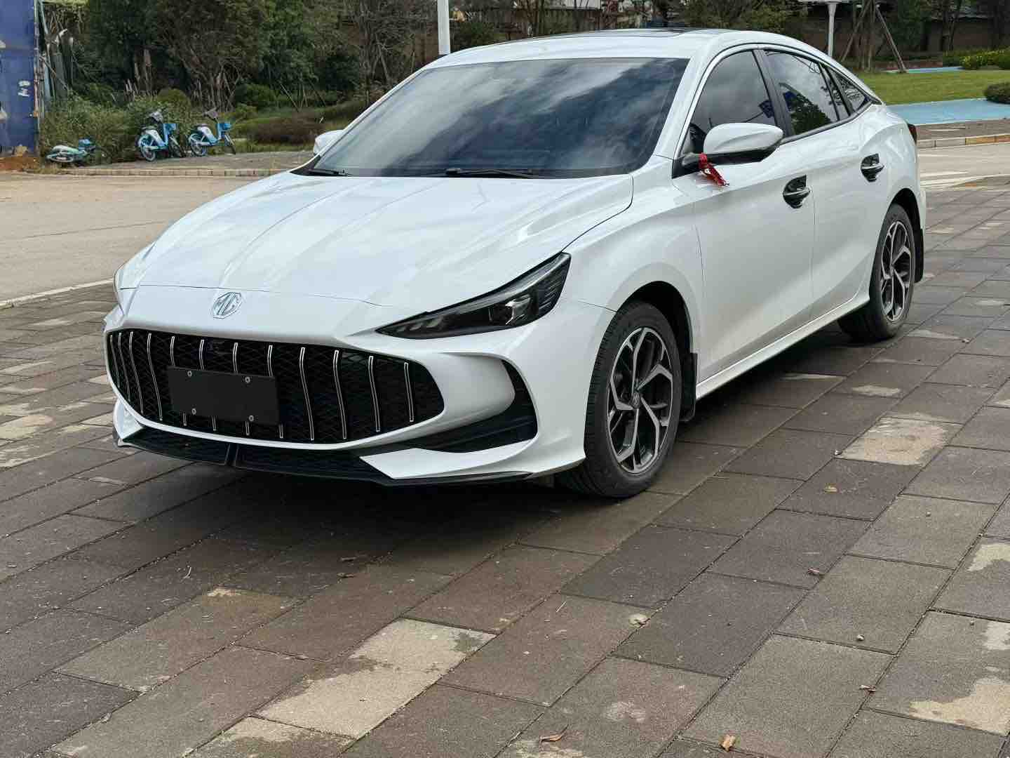 2024 car image #3