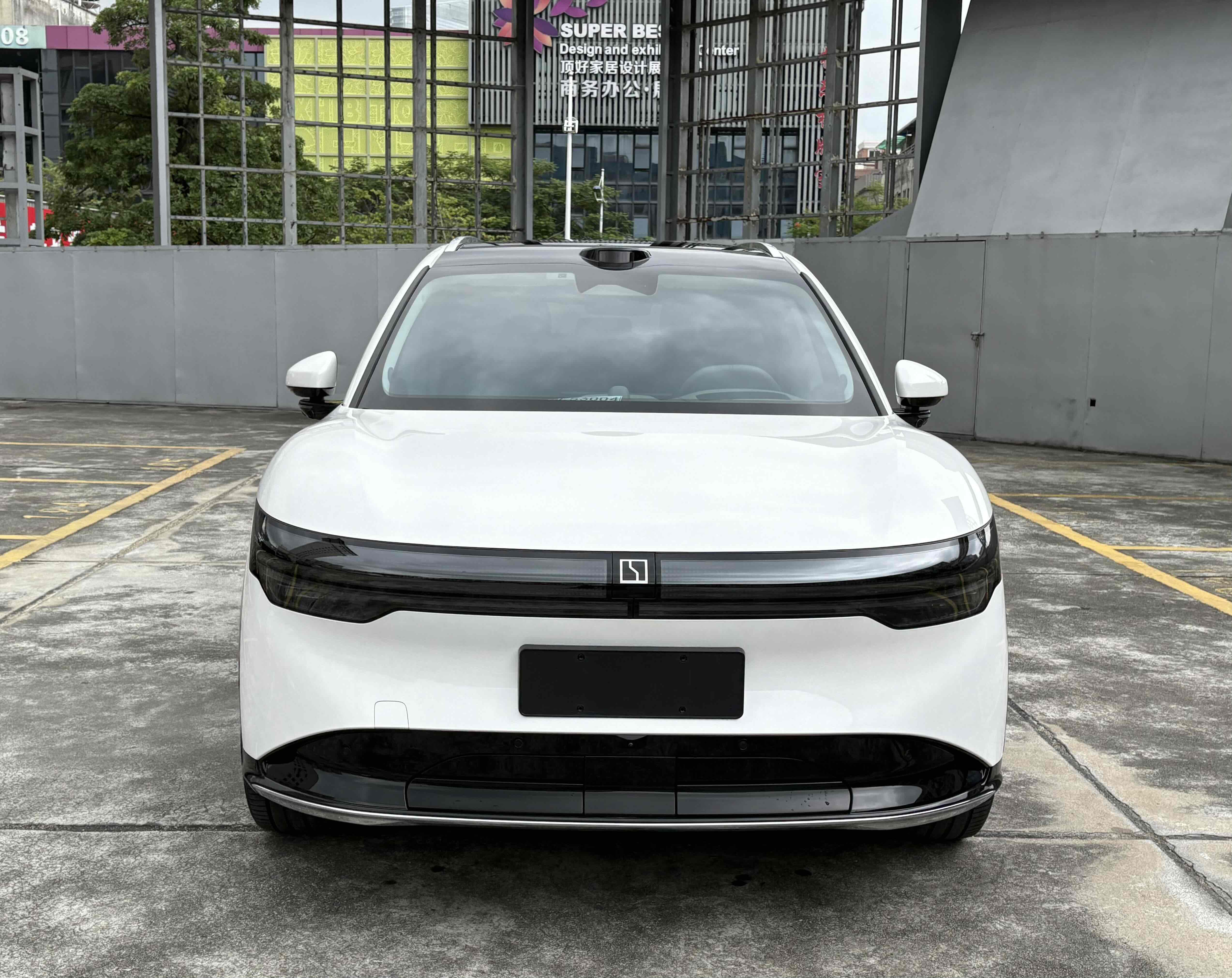 Zeekr 7X 2024 car image #3