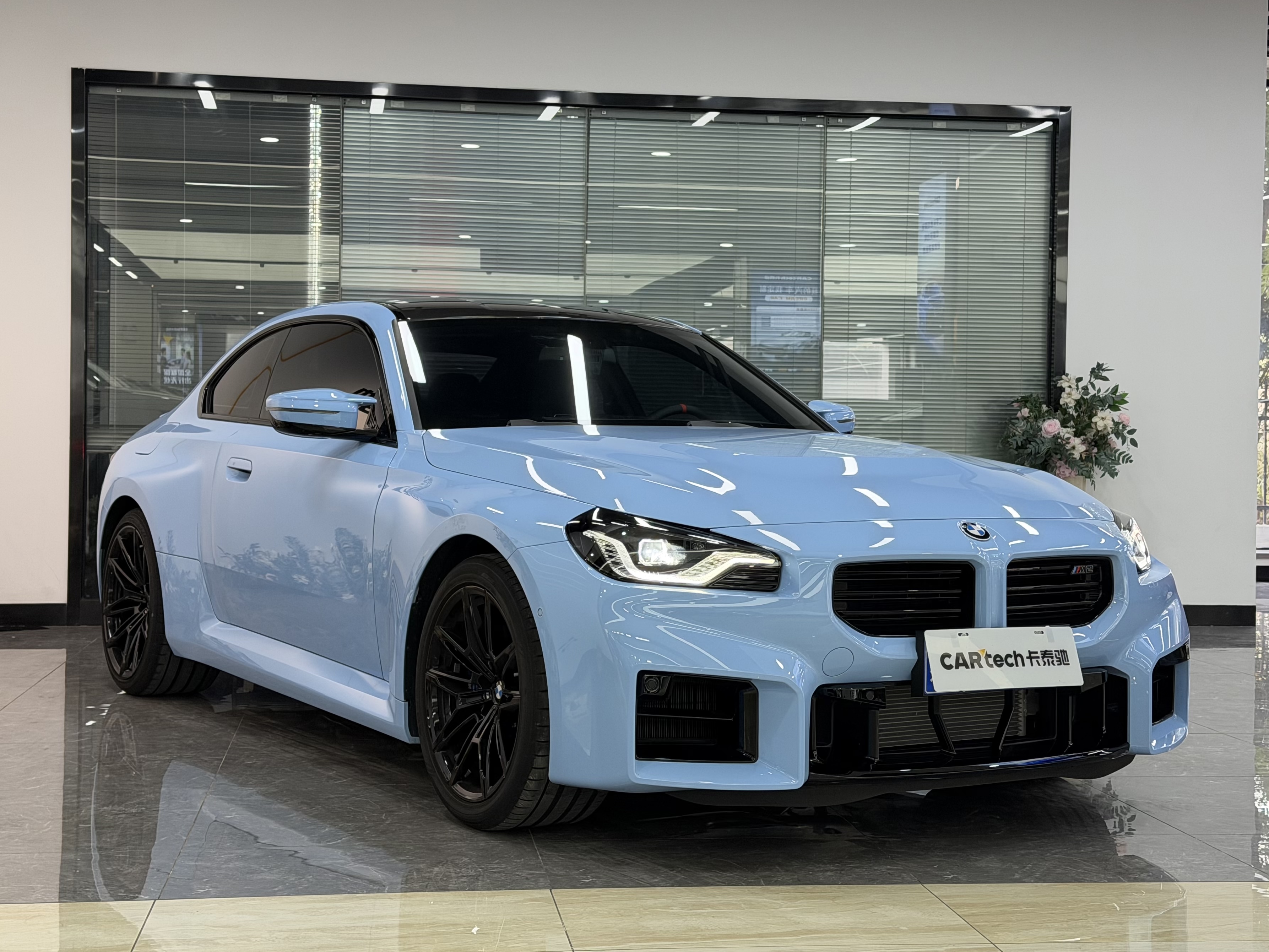 BMW M2 2025 car image #3