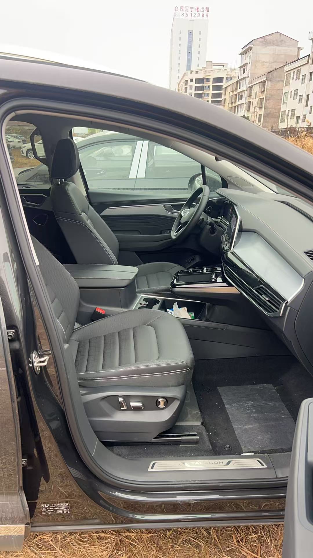 Volkswagen Talagon 2025 #3 Volkswagen Talagon 2025 immagine di auto #3