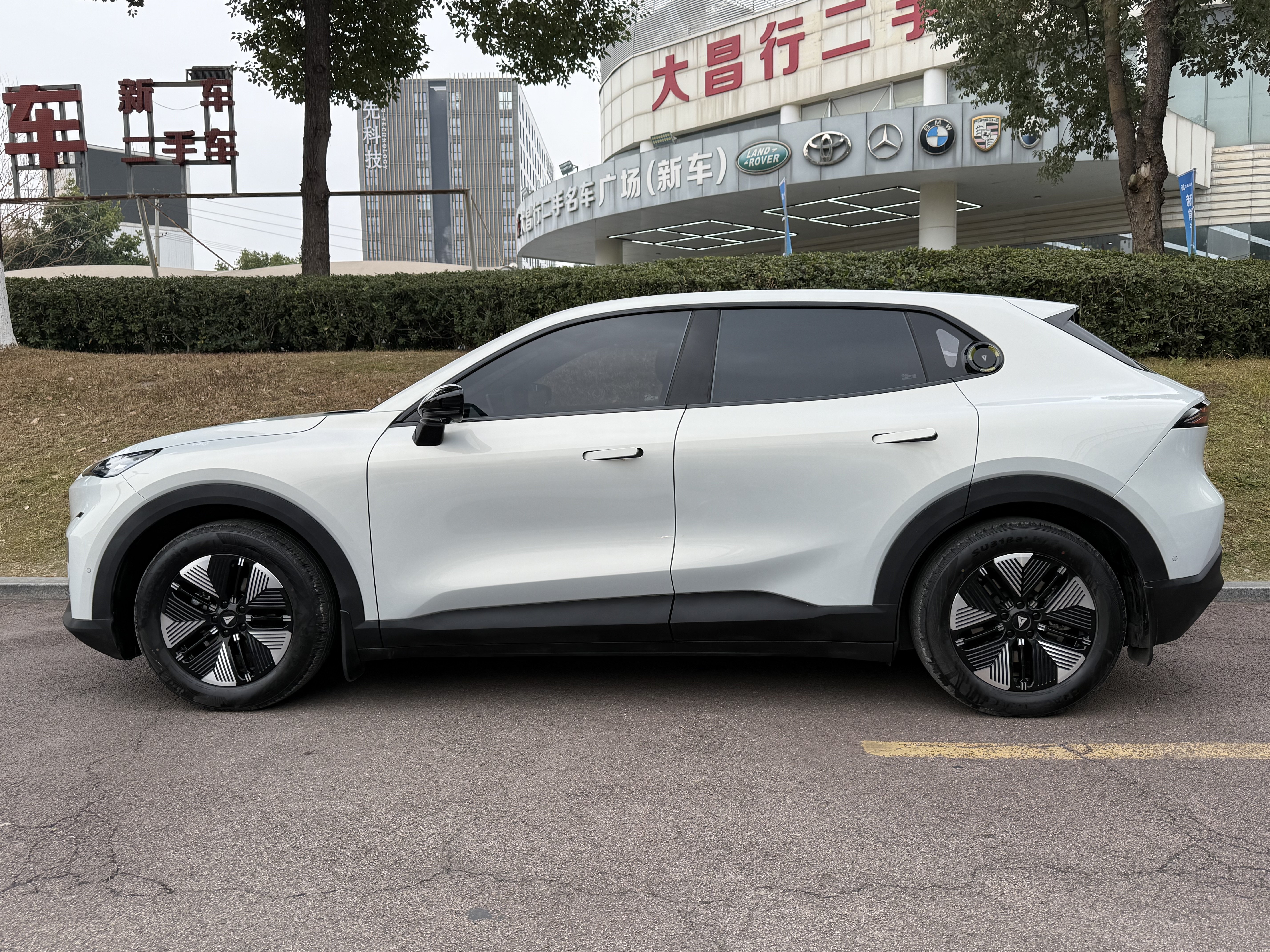 Deepal S05 2025 immagine di auto #3