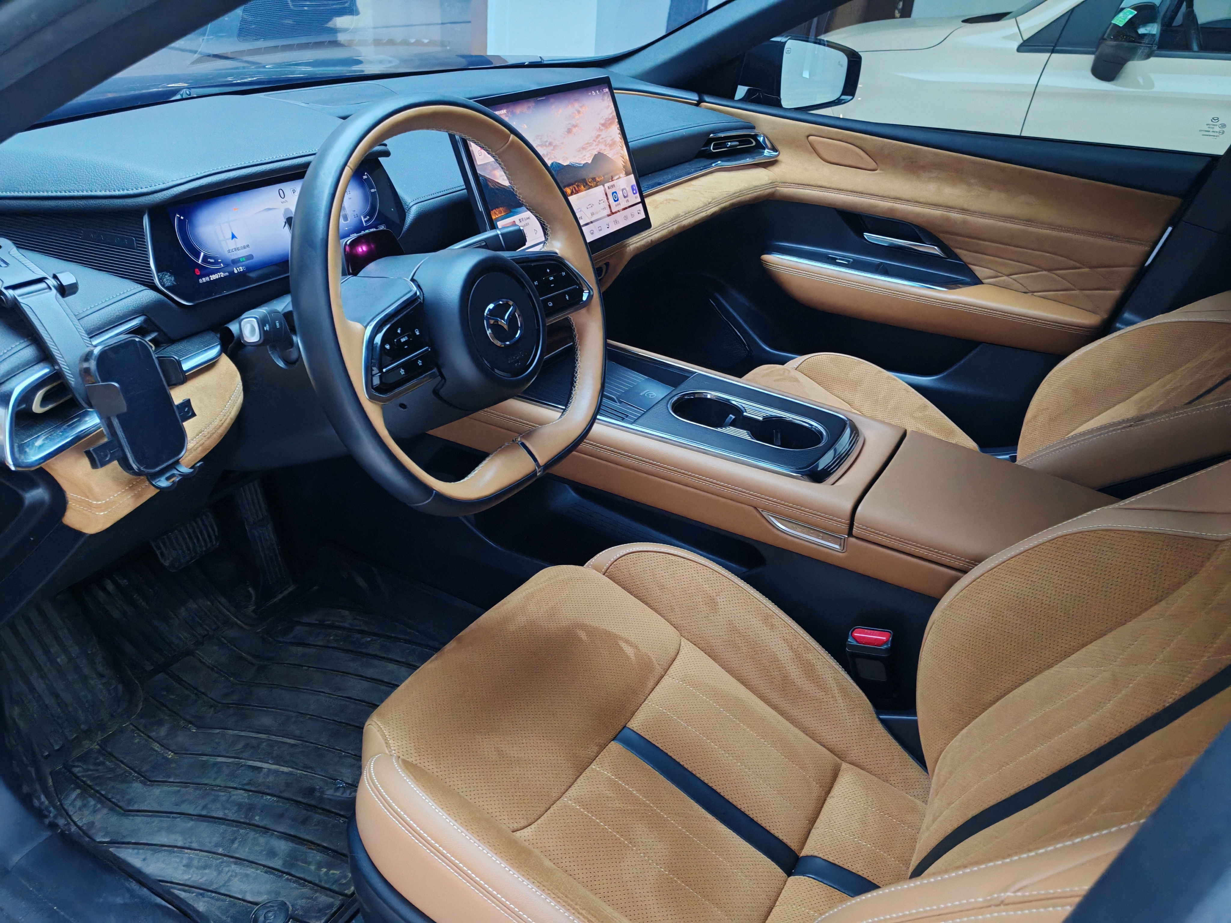 马自达 马自达EZ-6 2025 汽车图片 #3