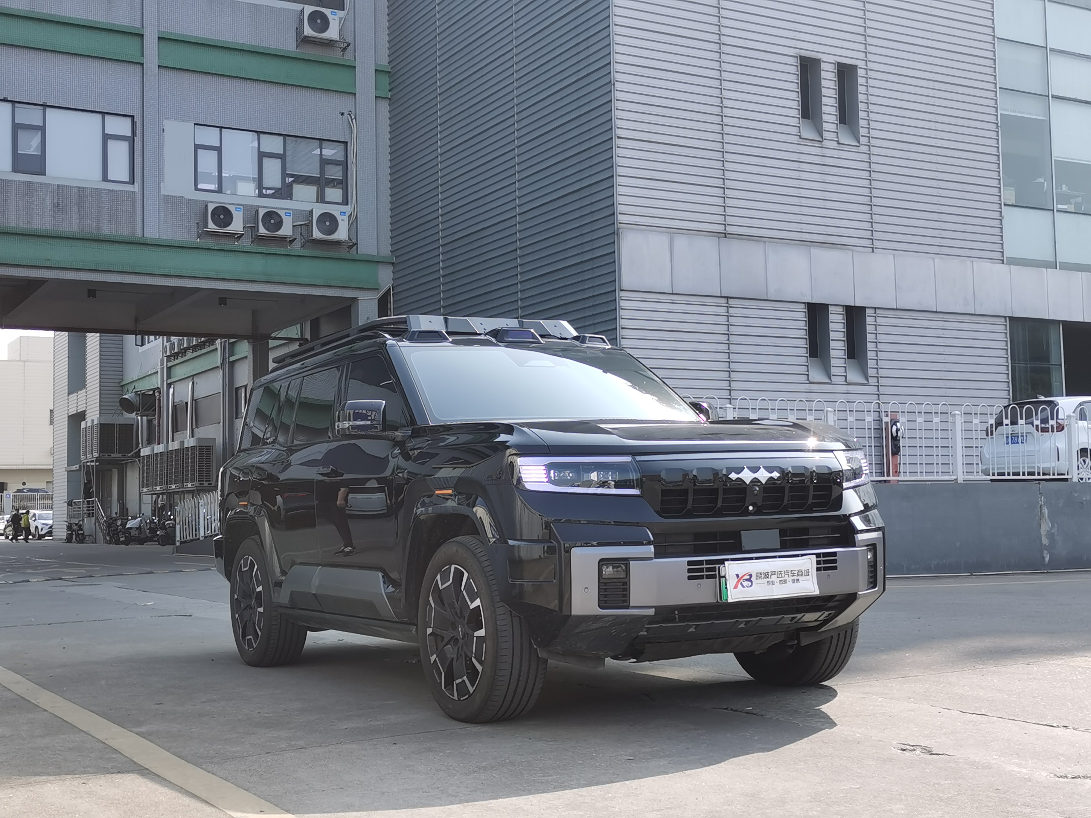 FangChengBao Leopard 8 2025 صورة سيارة #3