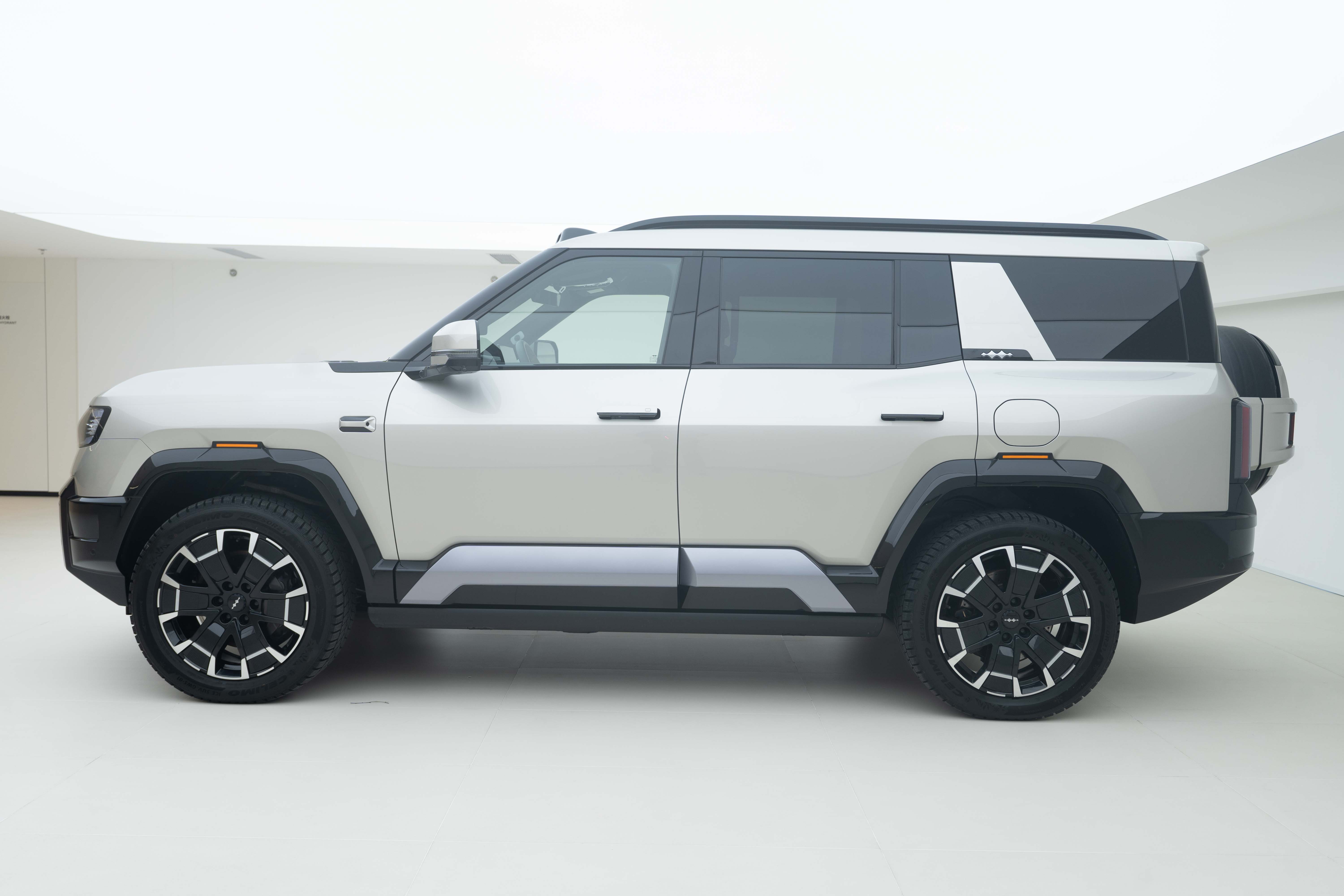 FangChengBao Leopard 8 2024 immagine di auto #3