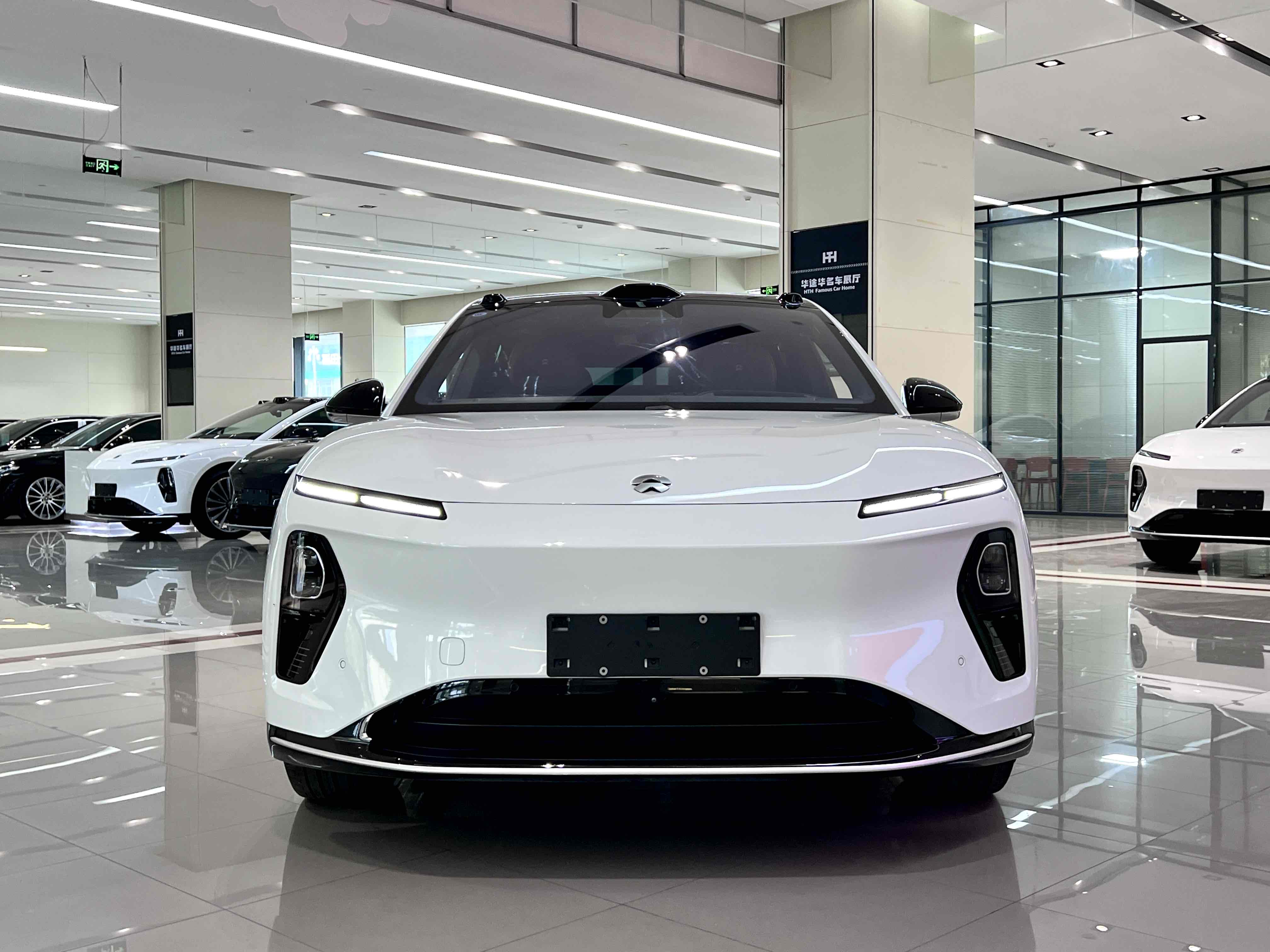 蔚来 蔚来ET9 2025 汽车图片 #3