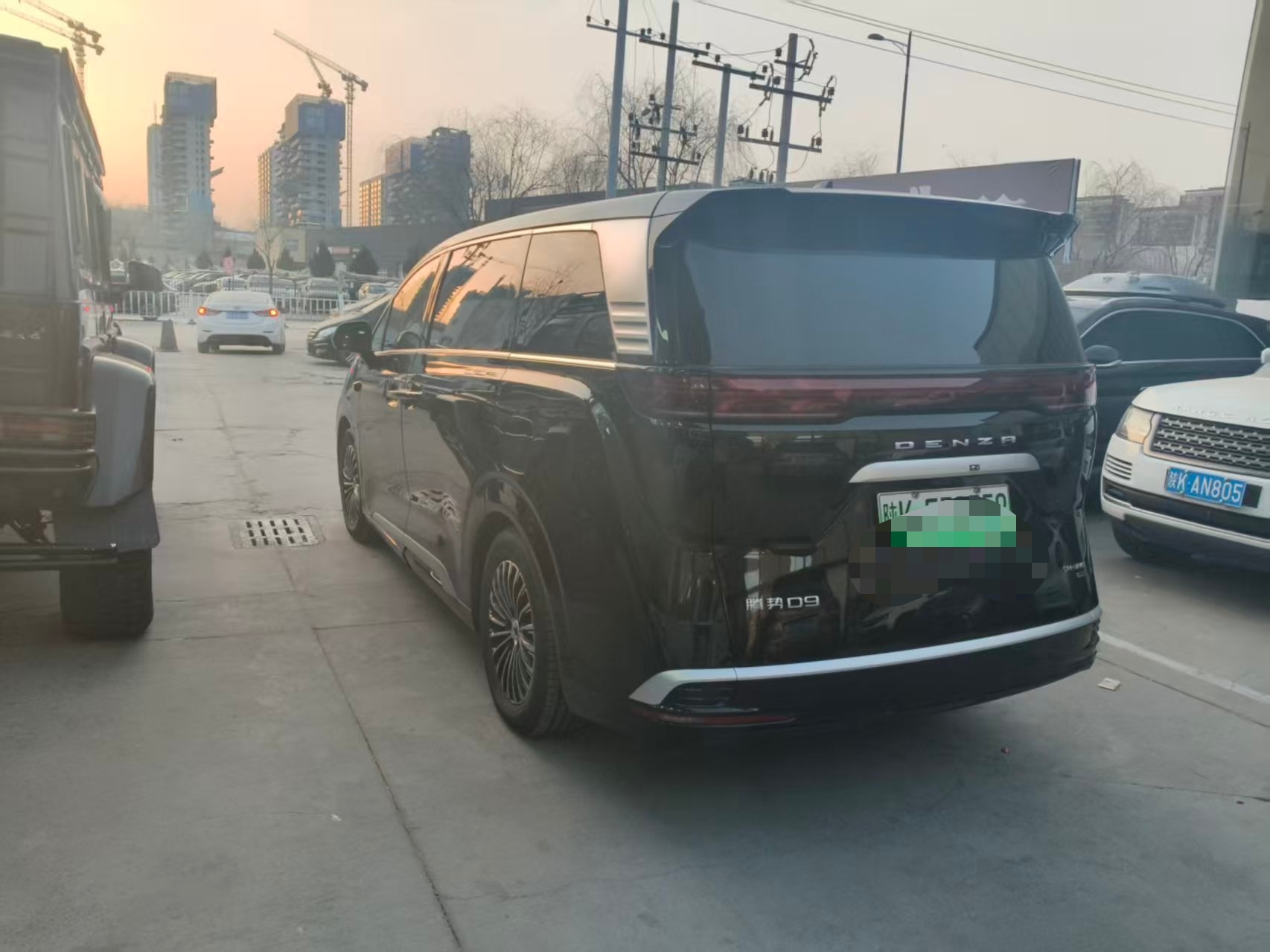 Denza D9 2025 #3 Denza D9 2025 car image #3