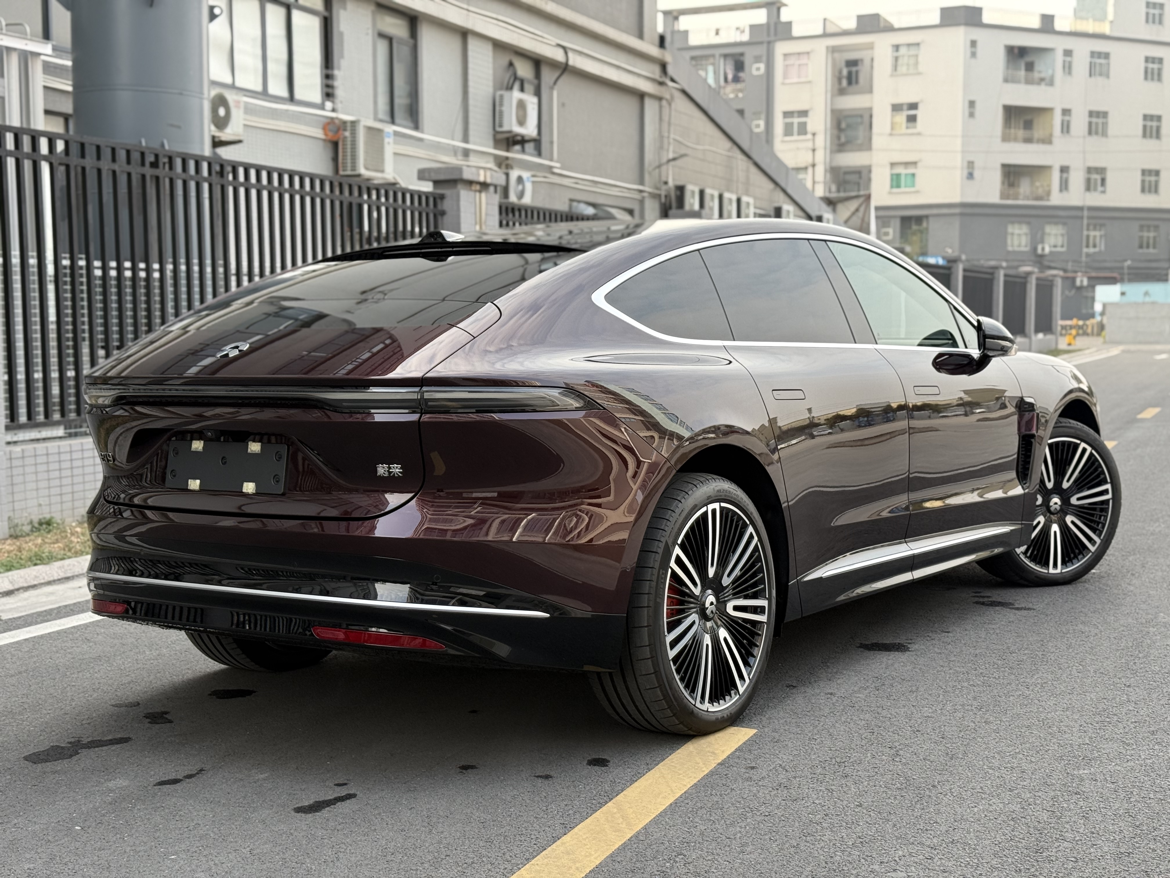 蔚来 蔚来ET9 2026 汽车图片 #3