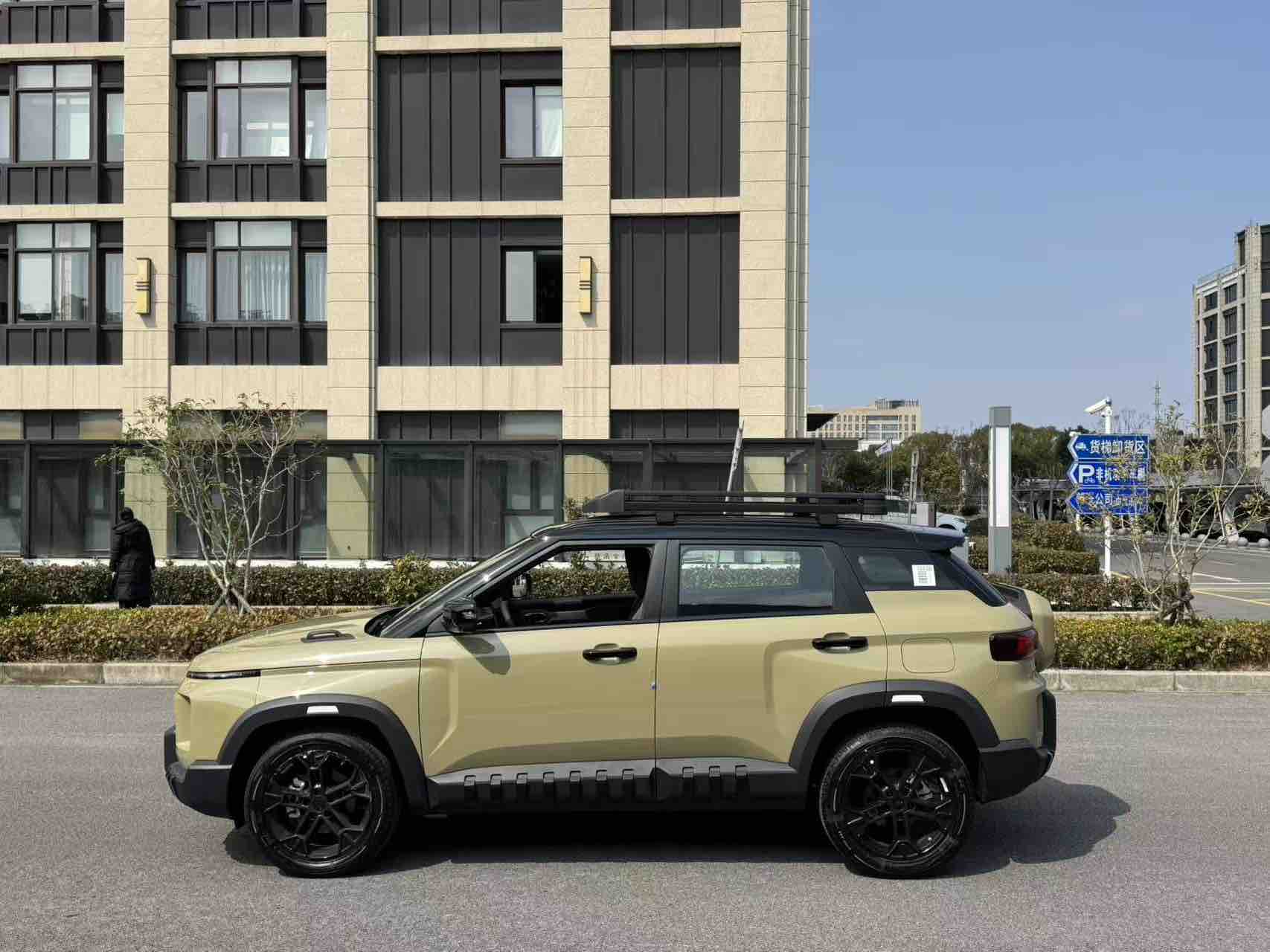 GEELY Cowboy 2026 car image #3