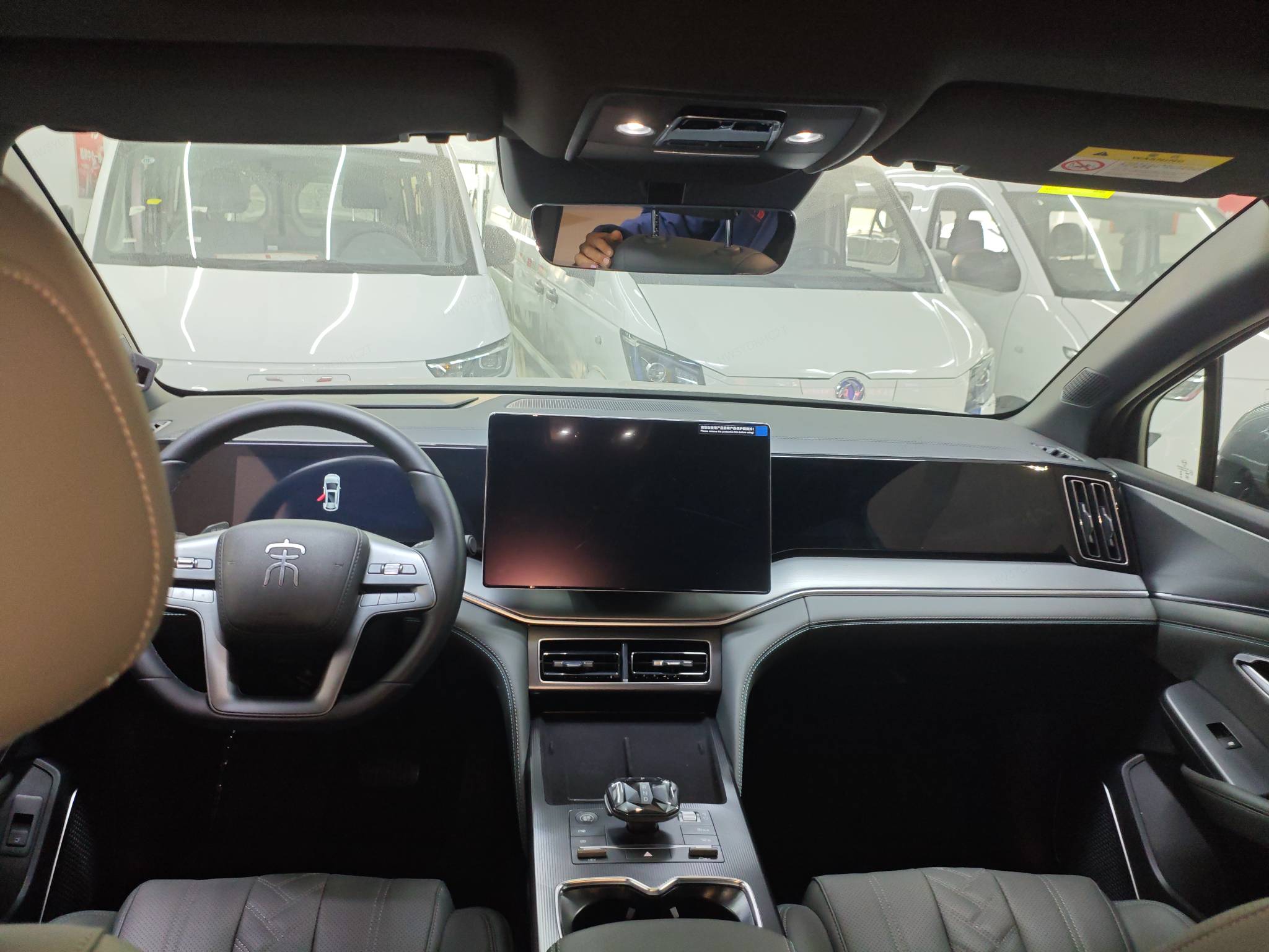 BYD SongL DM-i 2025 #3 BYD SongL DM-i 2025 car image #3