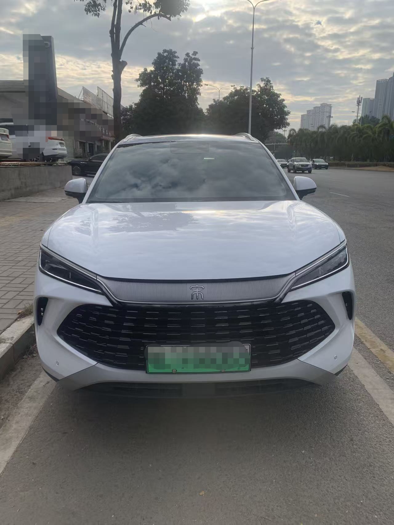 BYD SongL DM-i 2025 car image #3