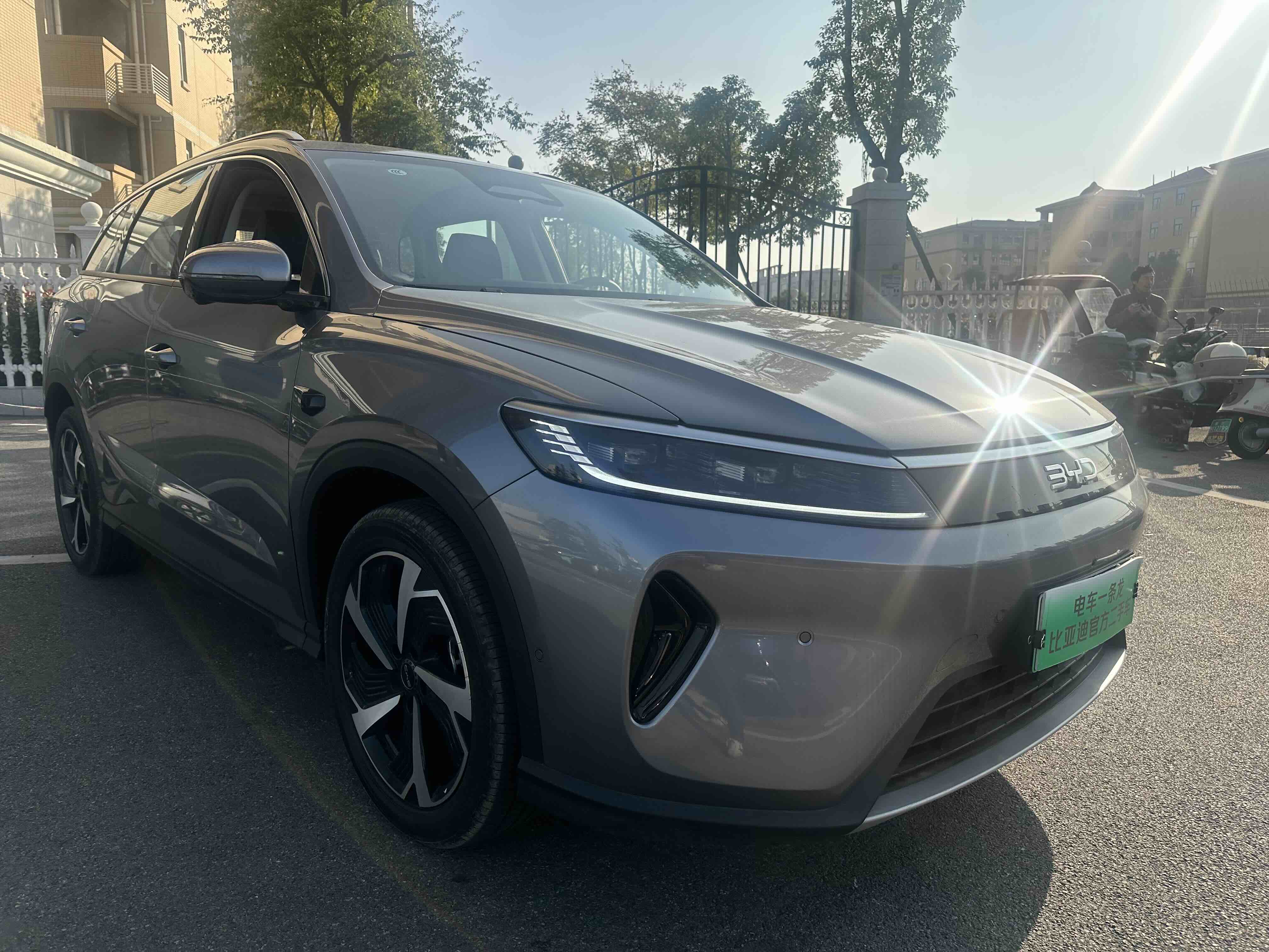 BYD Sea Lion 05 DM-i 2025 #3 BYD Sea Lion 05 DM-i 2025 car image #3