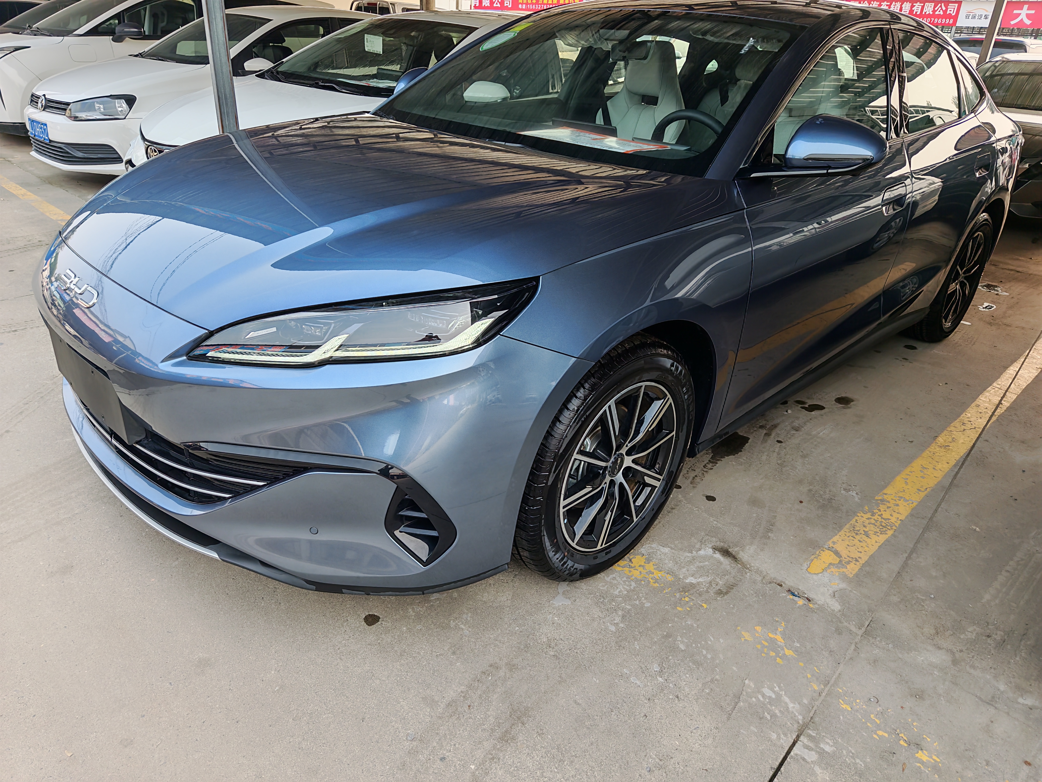 BYD Seal 06 DM-i 2025 immagine di auto #3