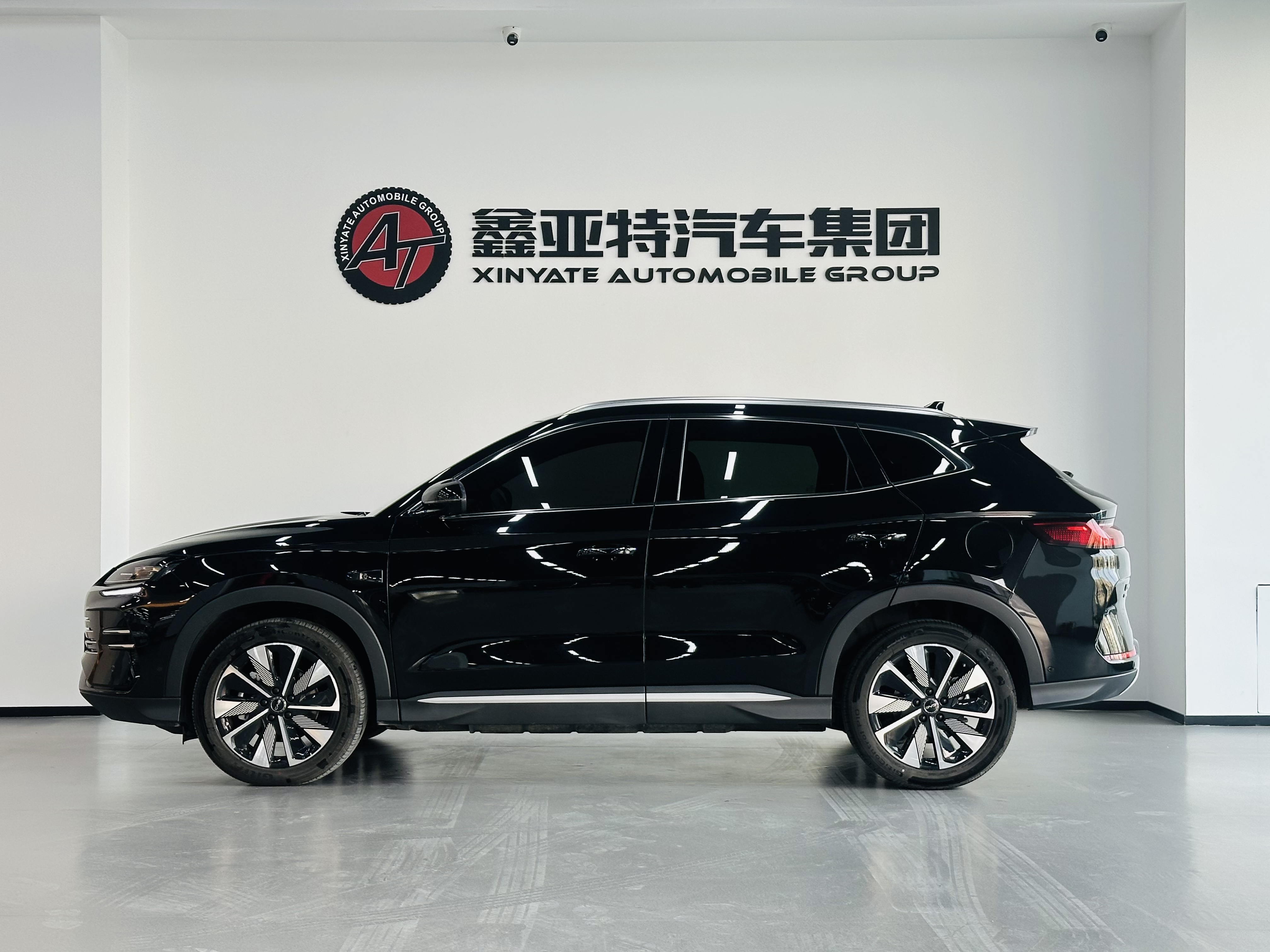 BYD Song Plus New Energy 2025 #3 BYD Song Plus New Energy 2025 car image #3