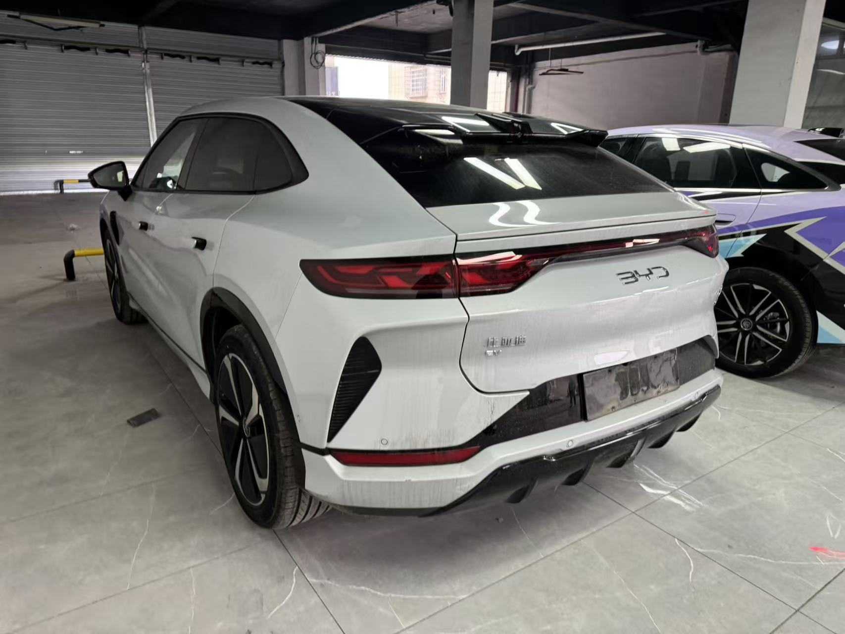 BYD SongL EV 2025 #3 BYD SongL EV 2025 car image #3