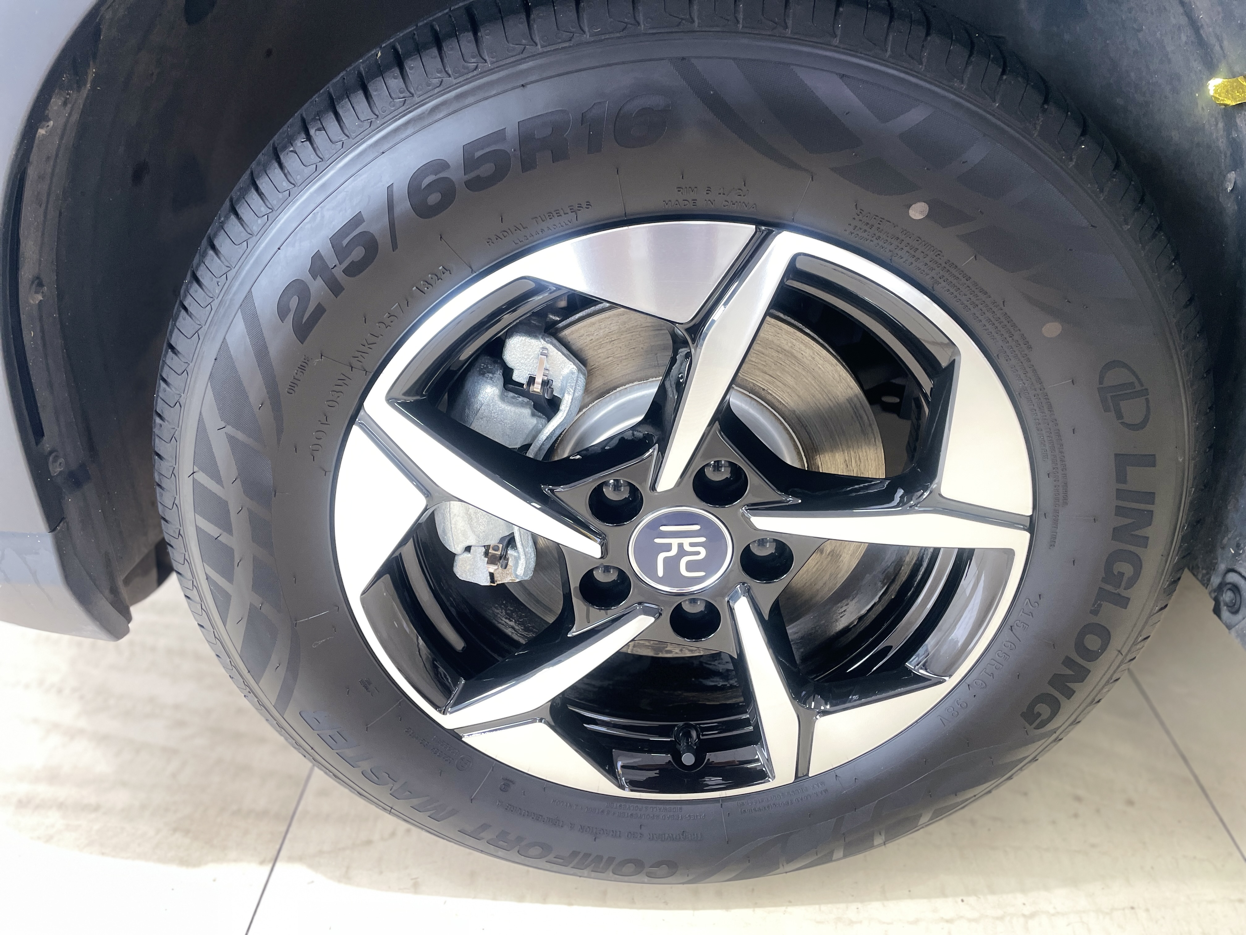 BYD YuanUP 2025 #3 BYD YuanUP 2025 car image #3