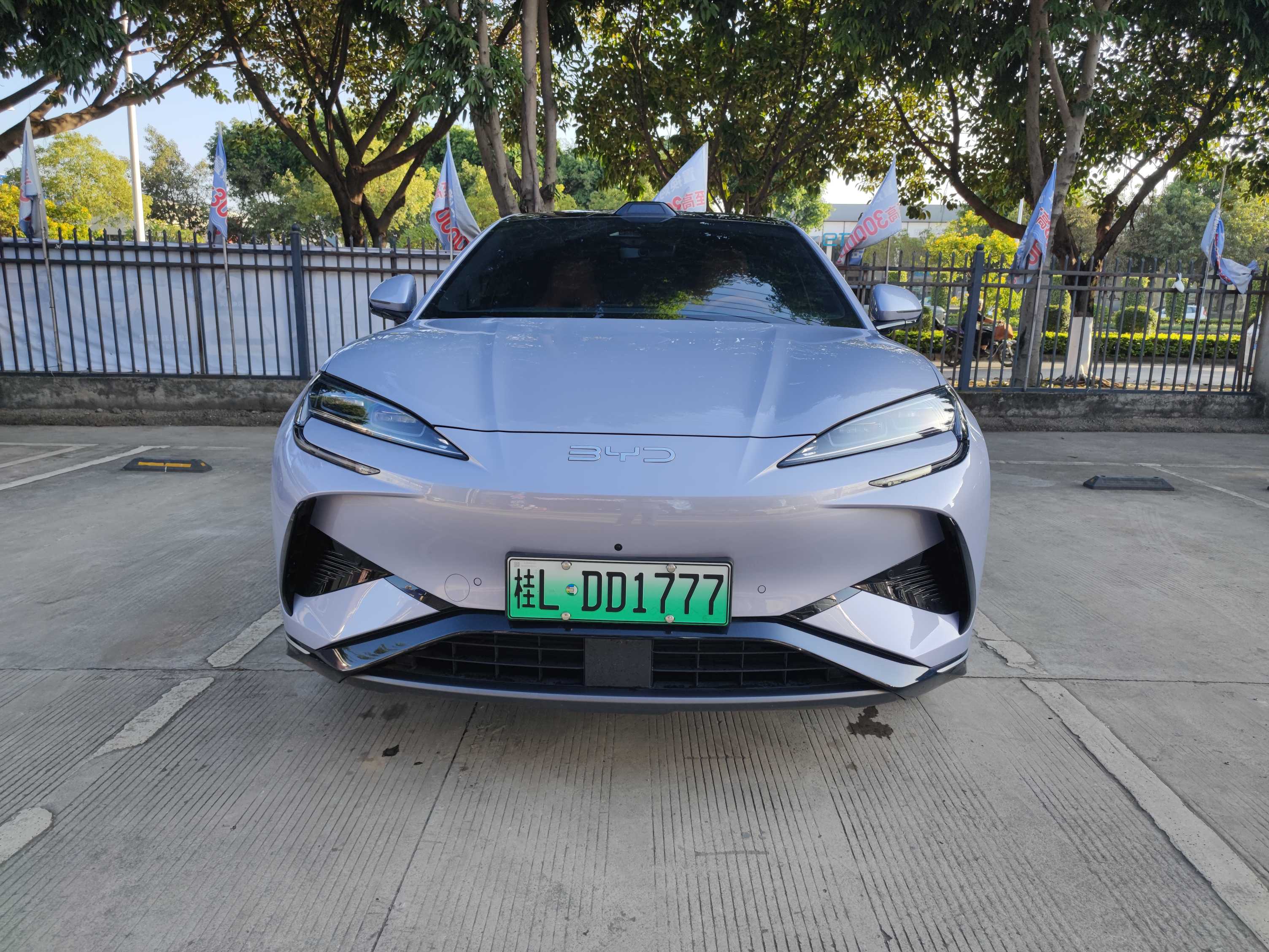 BYD Sea Lion 07 EV 2025 car image #3