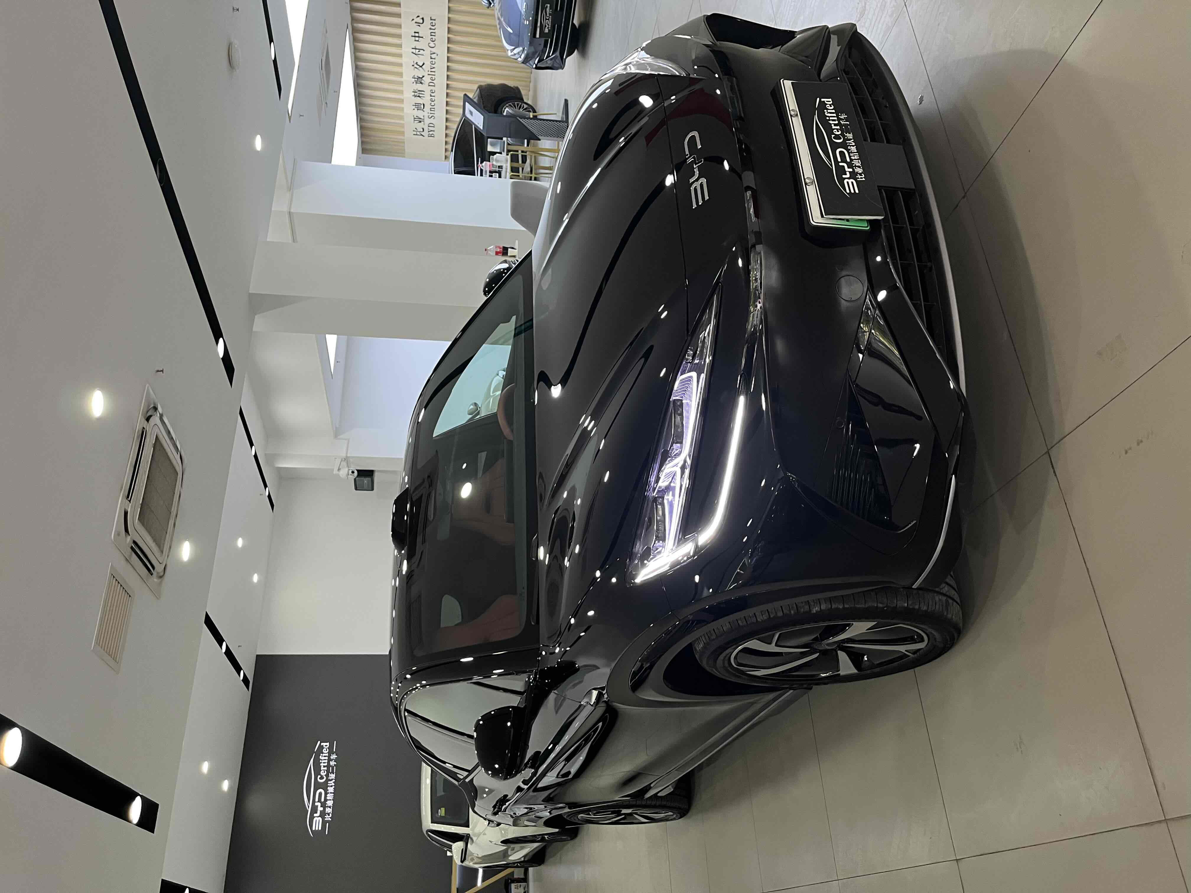 BYD Sea Lion 07 EV 2025 #3 BYD Sea Lion 07 EV 2025 car image #3