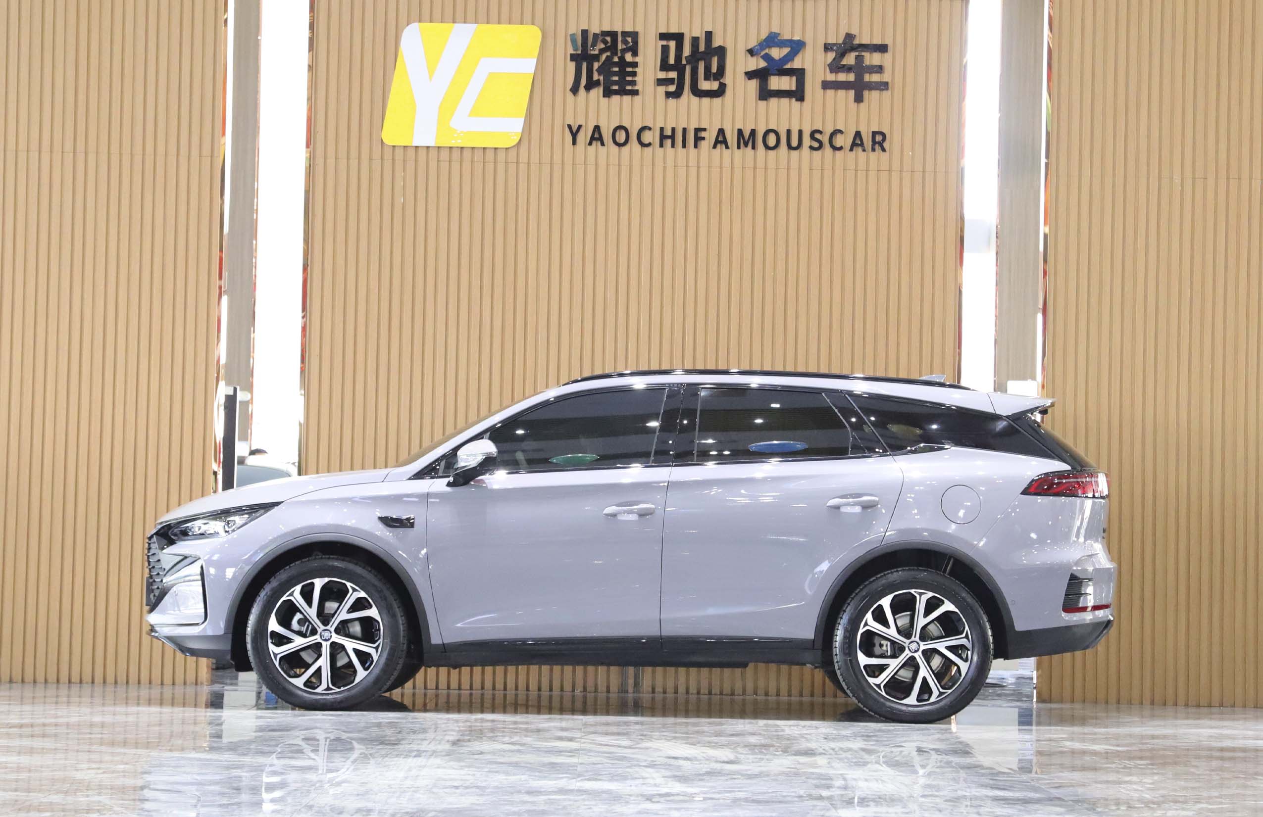 BYD Tang New Energy 2025 car image #3